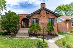 11 169th St, Hammond, IN 46324 - Photo 1
