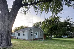 220 S 7th St, Chesterton, IN 46304 - Photo 1