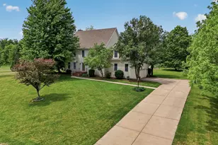 568 Shatz Dr N, Valparaiso, IN 46385 - Photo 1