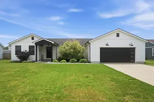 1102 Short Dr, Knox, IN 46534 - Photo 1