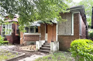 1060 Jackson St, Gary, IN 46402 - Photo 1