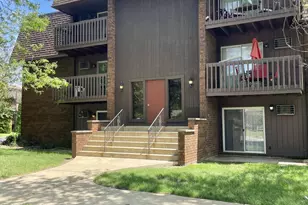 10047 Kennedy Ave, Highland, IN 46322 - Photo 1