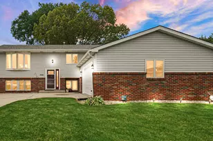 508 James Wittchen Dr, Schererville, IN 46375 - Photo 1