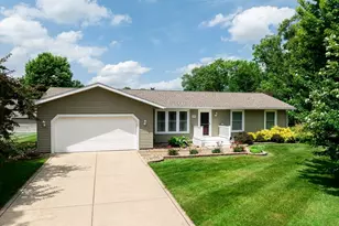317 E Ben St, New Carlisle, IN 46552 - Photo 1