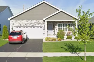 10142 Azalea Dr, Crown Point, IN 46307 - Photo 1