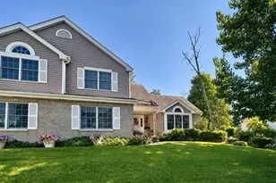 170 Schmidt Dr, Dyer, IN 46311 - Photo 1