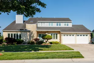 720 Wirtz Rd, Crown Point, IN 46307 - Photo 1