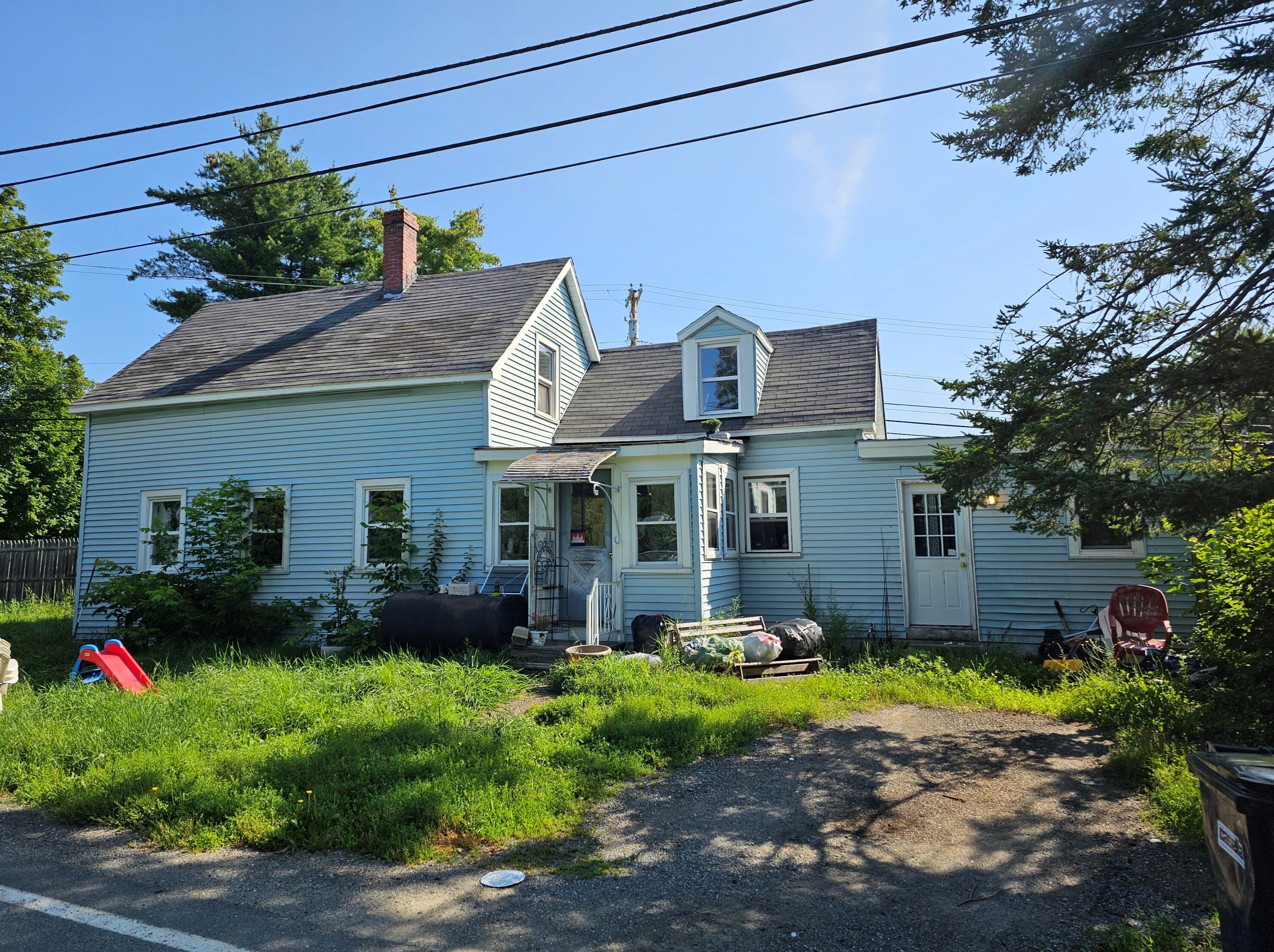 553 Valley Ave, Bangor, ME 04401 exterior