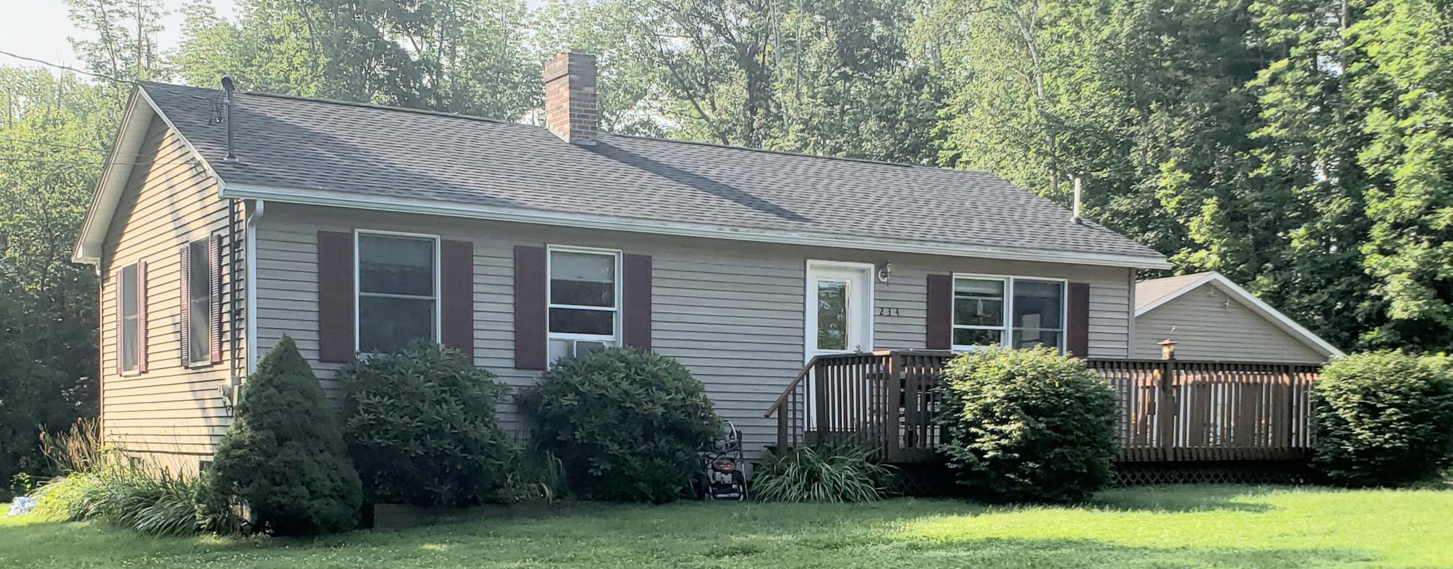 234 Academy Rd, Monmouth, ME 04259-7033