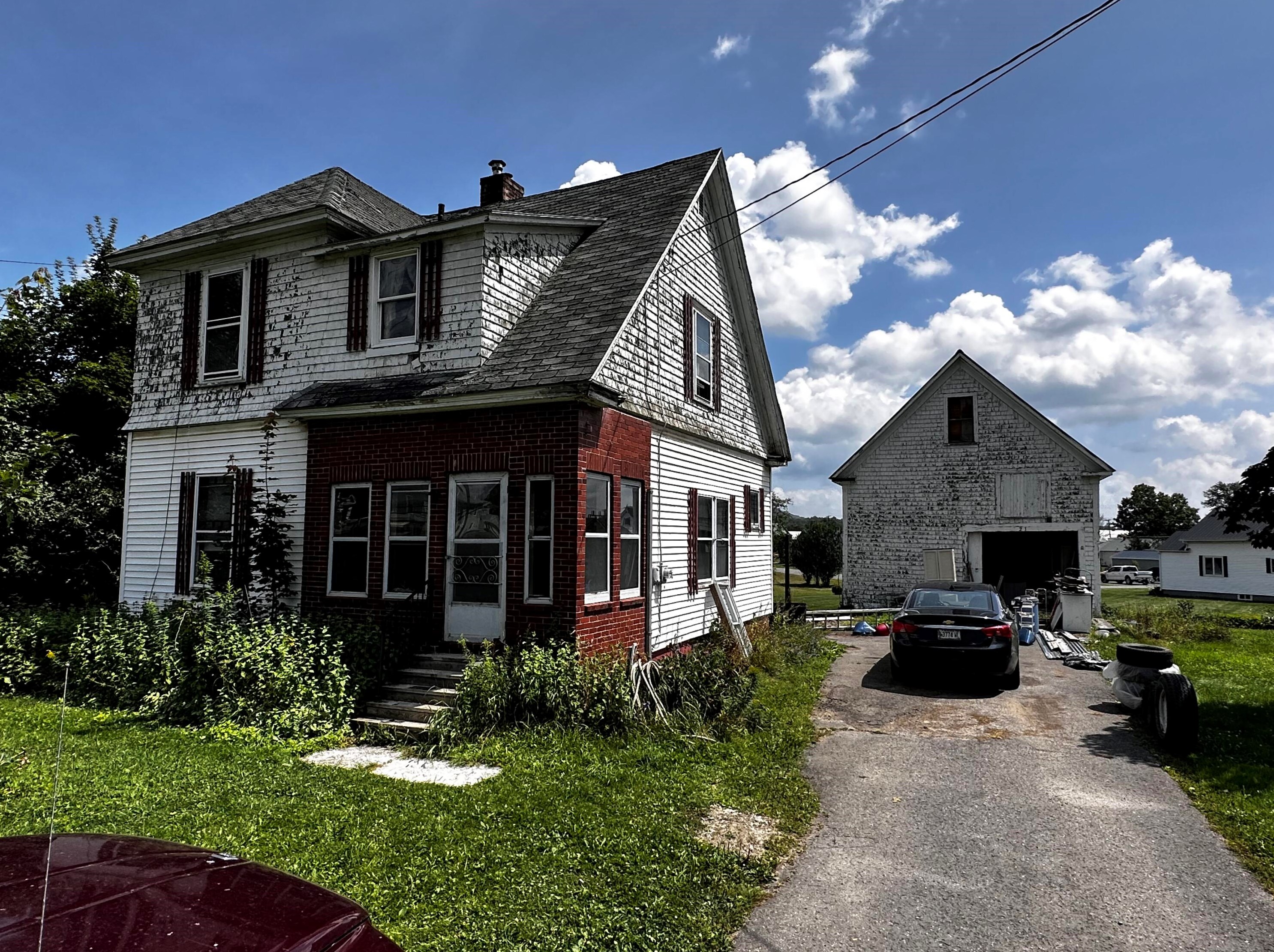 21 Main St, Mars Hill, ME 04758