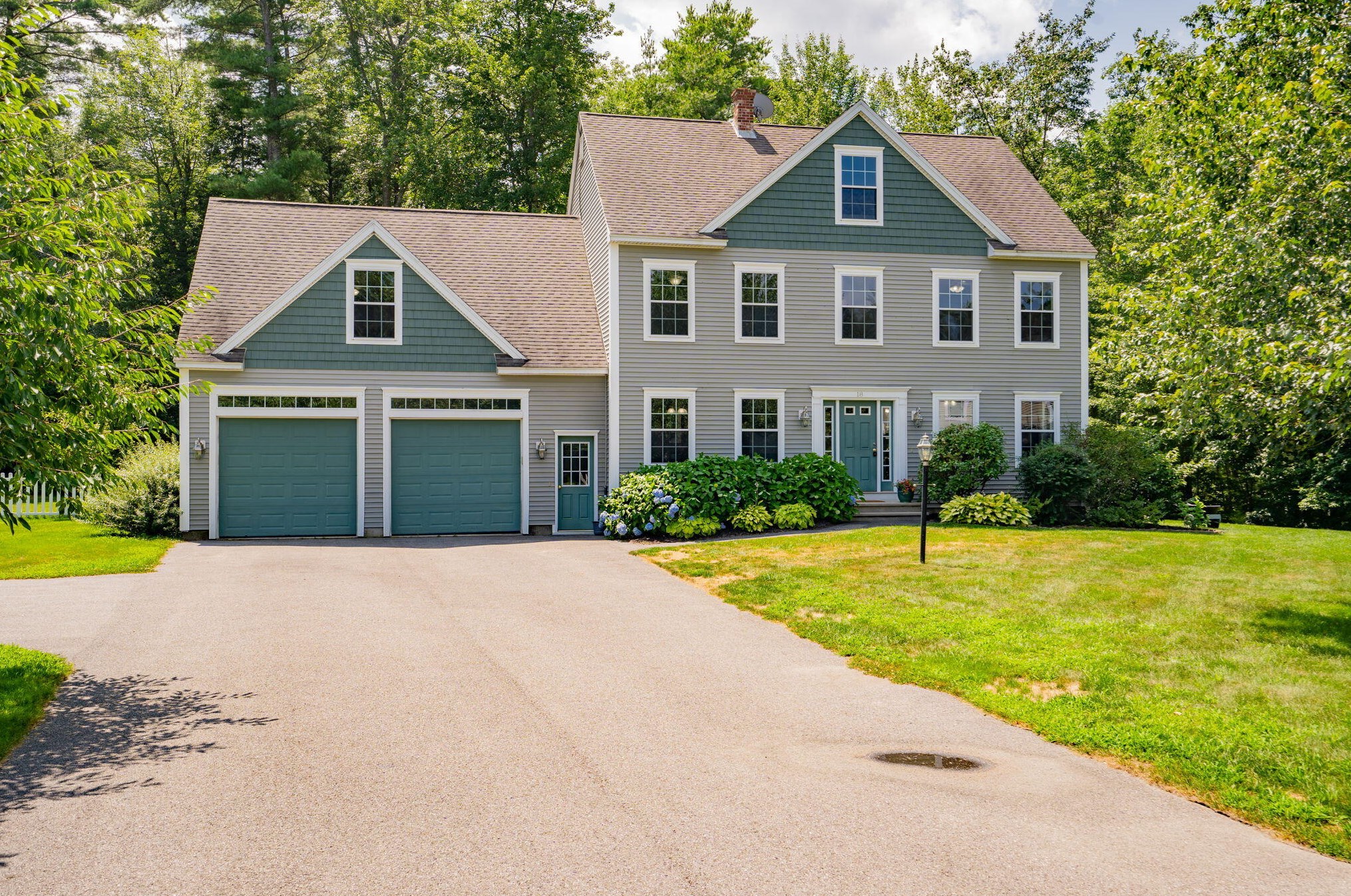 18 Bonney Grove Dr, Scarborough, ME 04074-5501