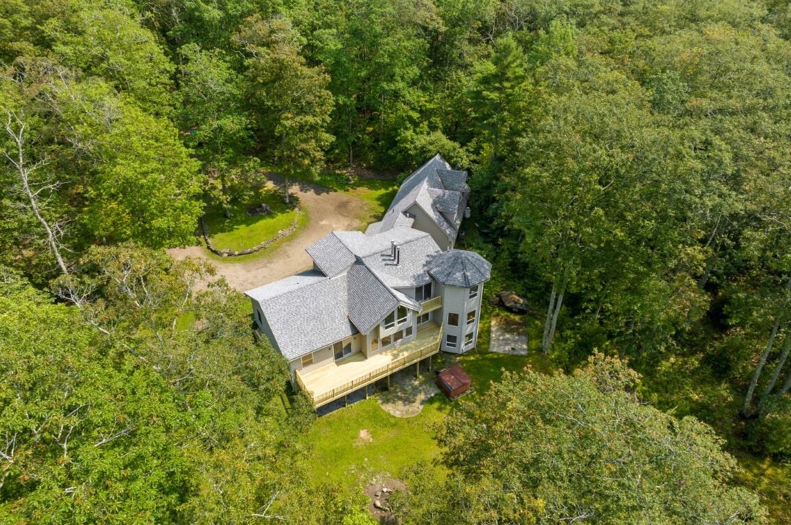 72 Deer Run Rd, Boothbay, ME 04537-4449