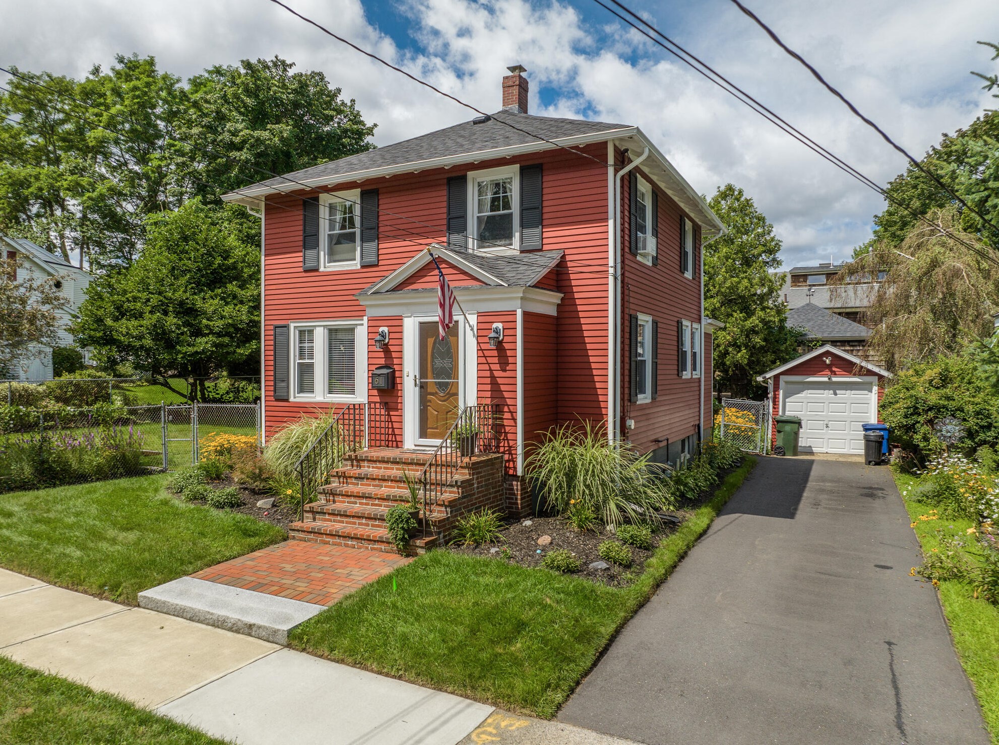 61 Elsmere Ave, Portland, ME 04106 exterior