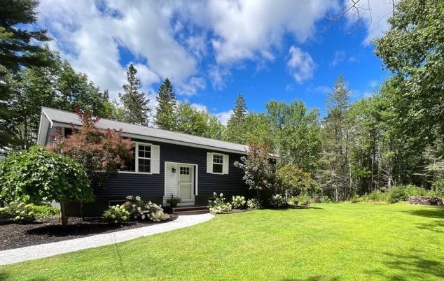 903 Levenseller Rd, East-Holden, ME 04429 exterior