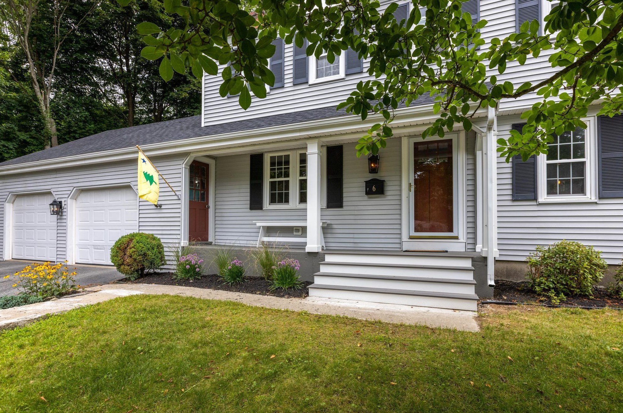 6 Applewood Cir, Portland, ME 04106-6529