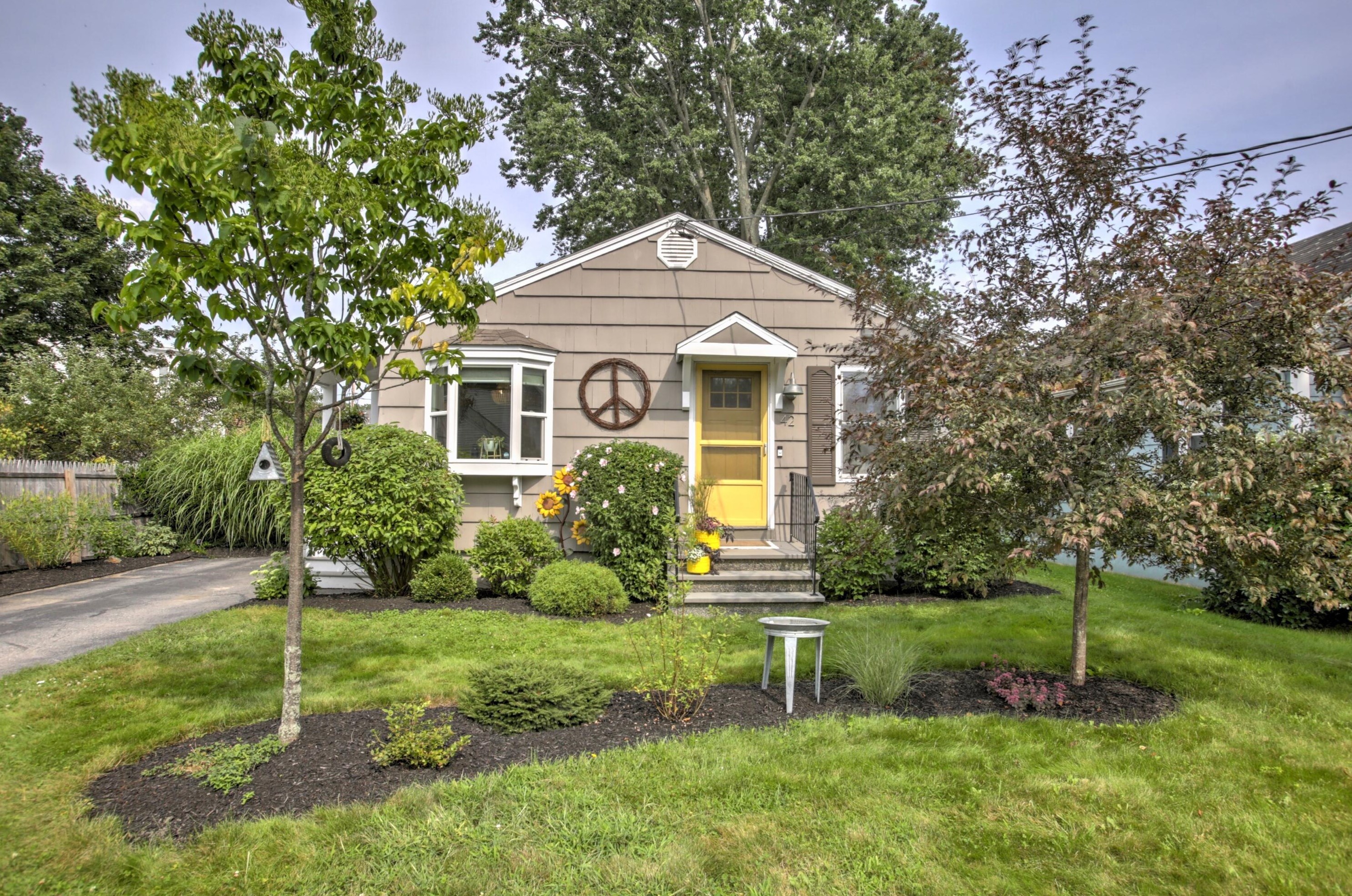 42 Churchill Rd, Portland, ME 04106-4515