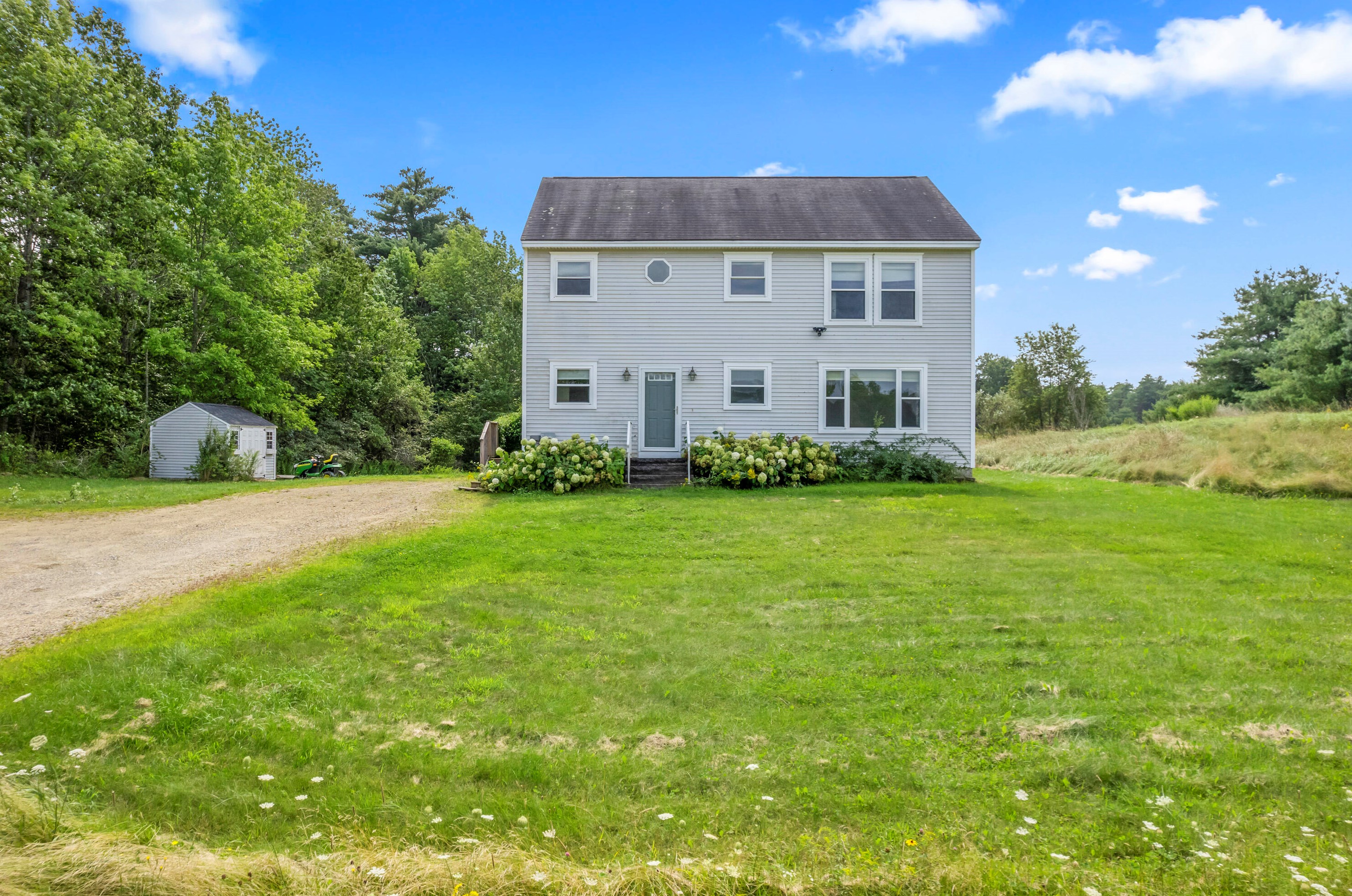 12 Tegans Way, Bowdoinham, ME 04008 exterior