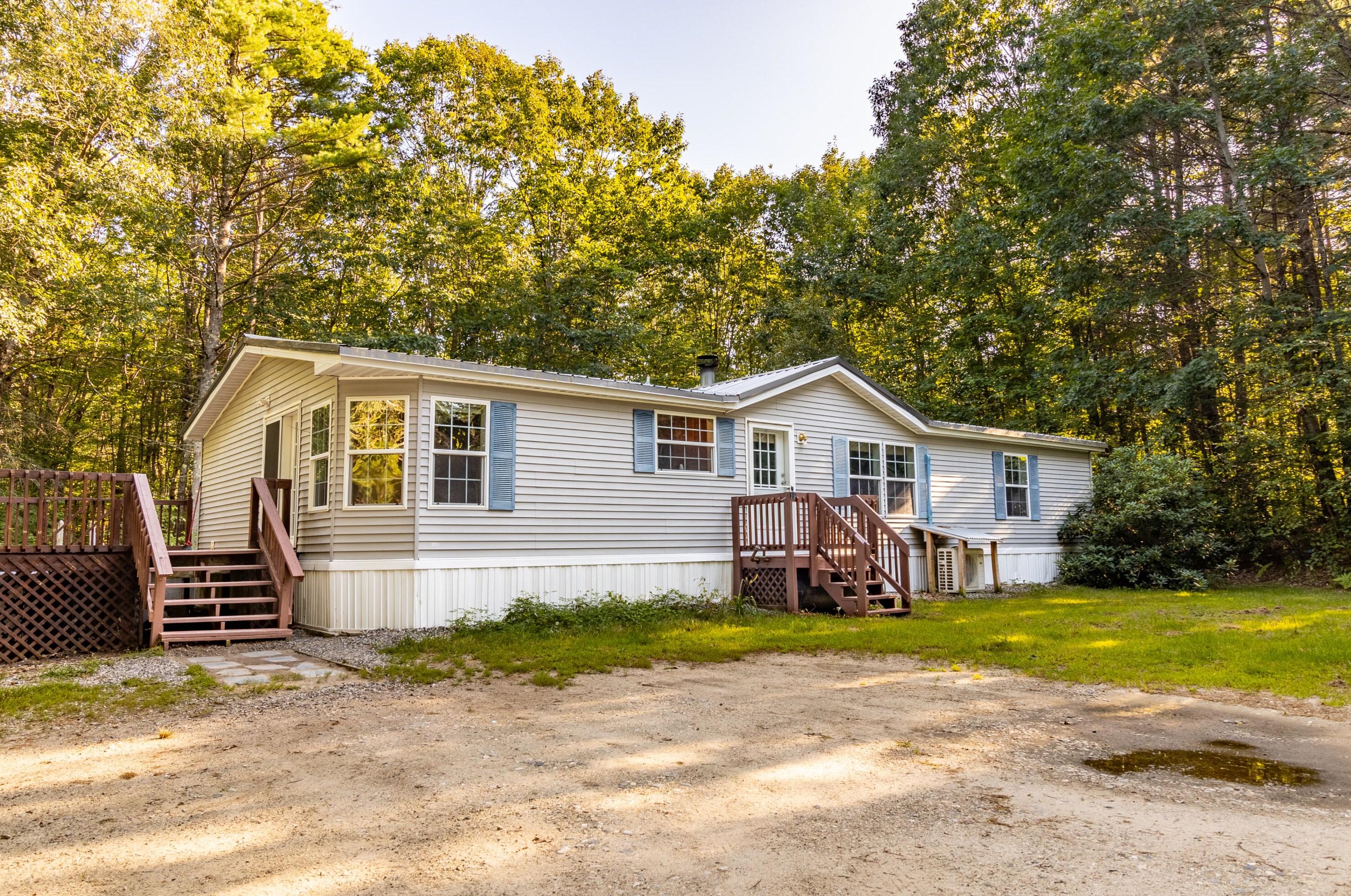 19 Harmons Corner Rd, Auburn, ME 04210 exterior
