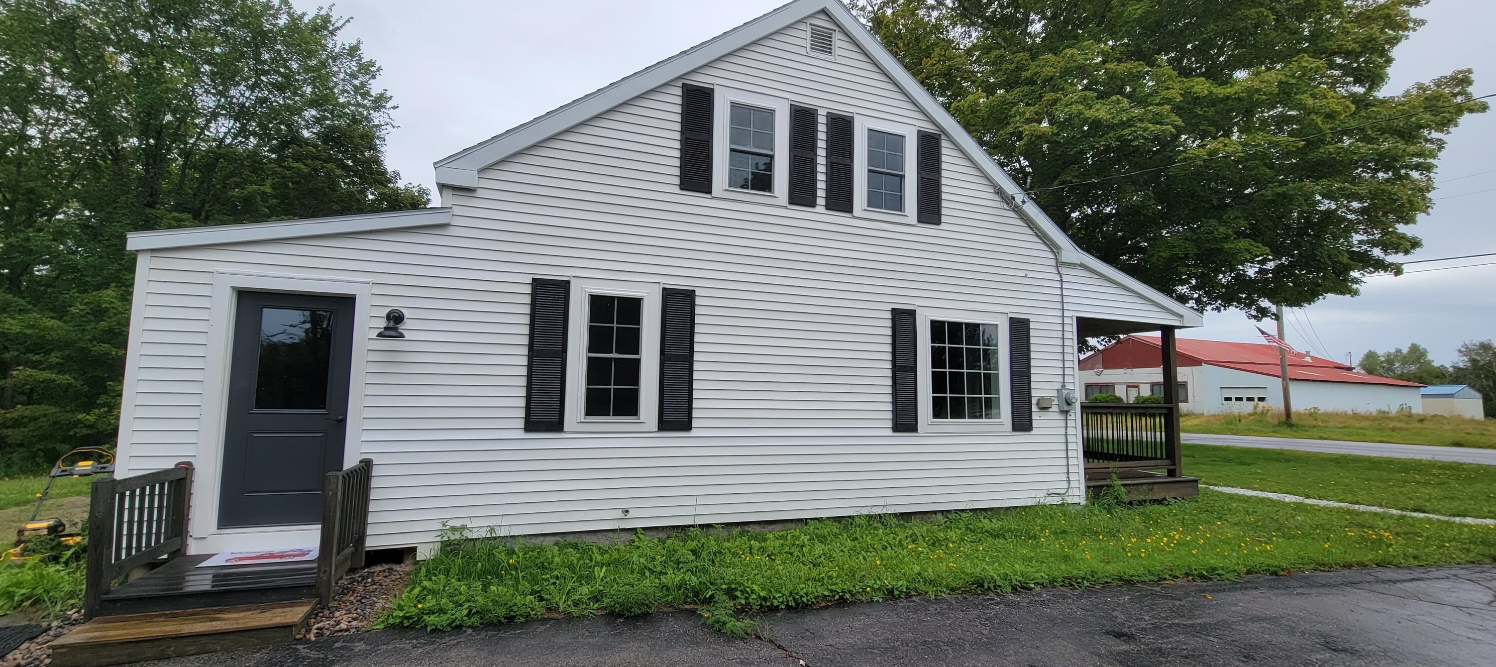 80 Old County Rd, Pembroke, ME 04666