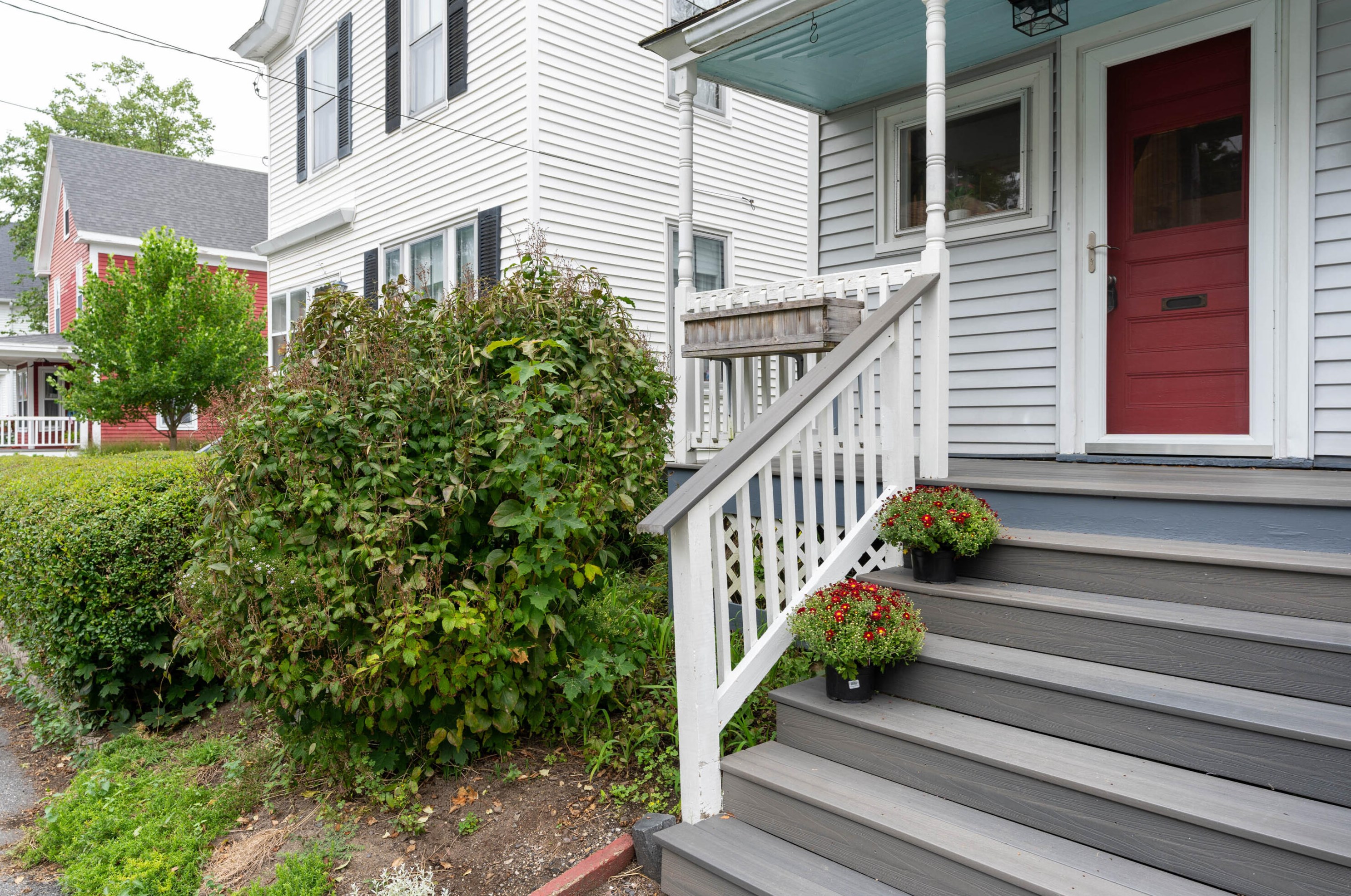 9 Alba St, Portland ME 04103-2503 exterior