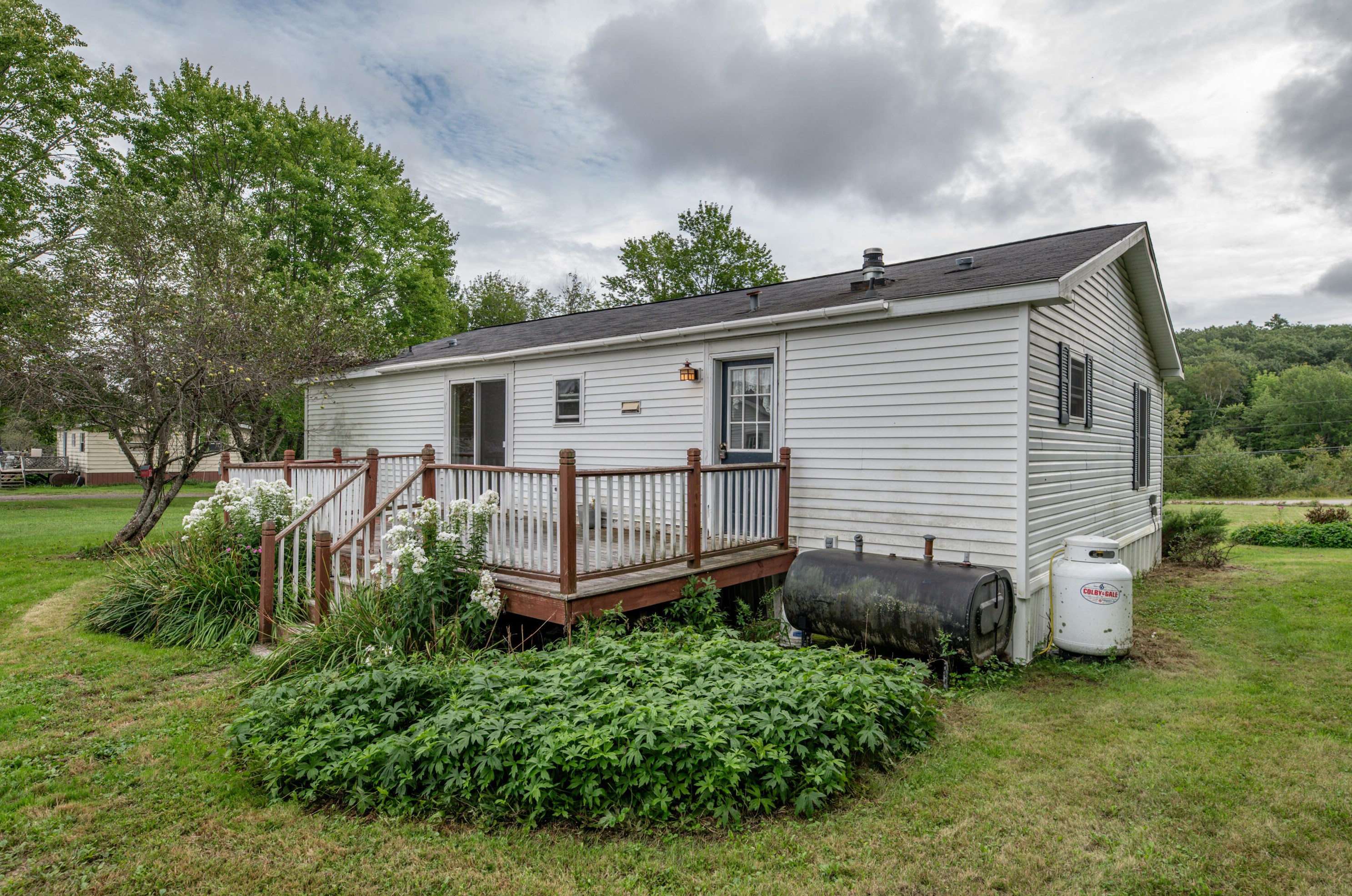 261 Pittston Rd, Whitefield, ME 04353 exterior