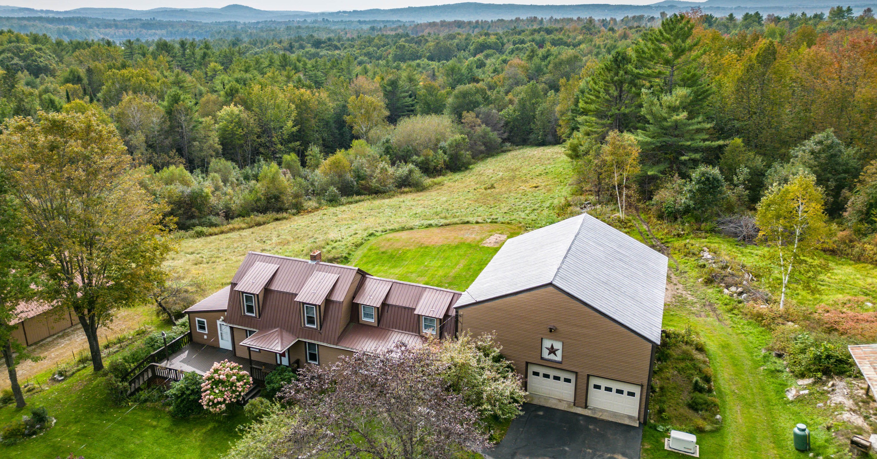 976 Crockett Ridge Rd, Norway, ME 04268