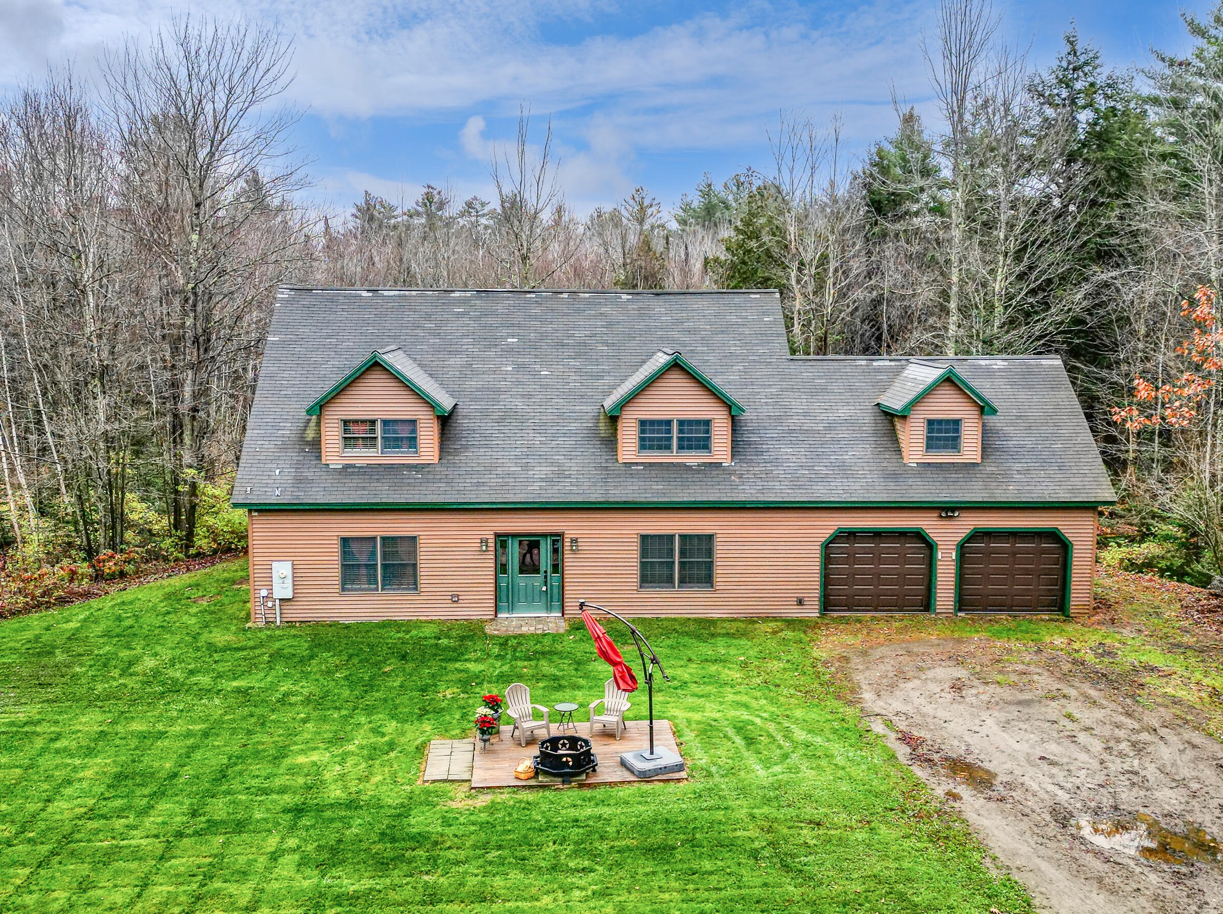 68 Bacon Rd, Unity, ME 04988