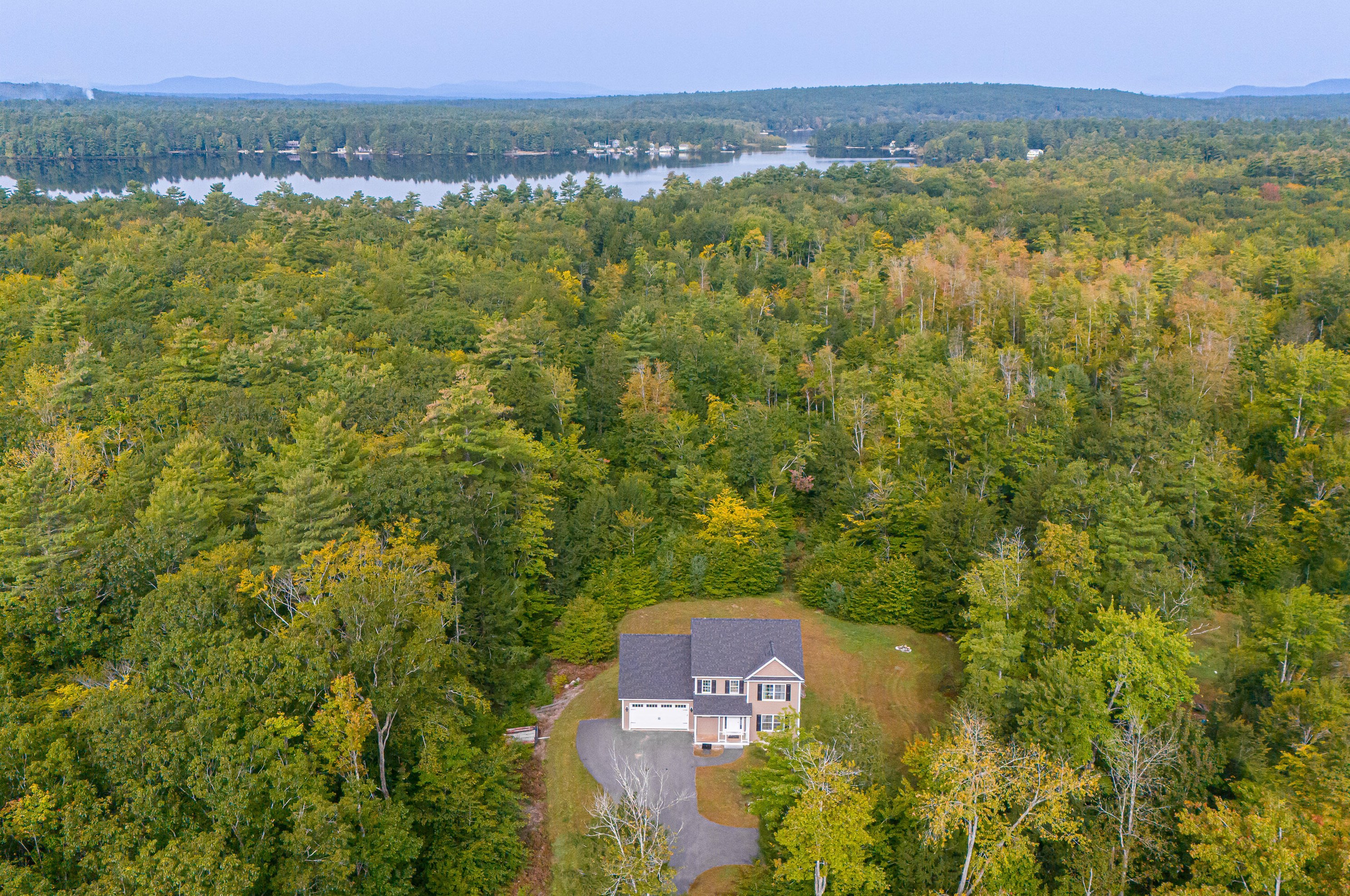 92 Smith Rd, Windham, ME 04062-5405