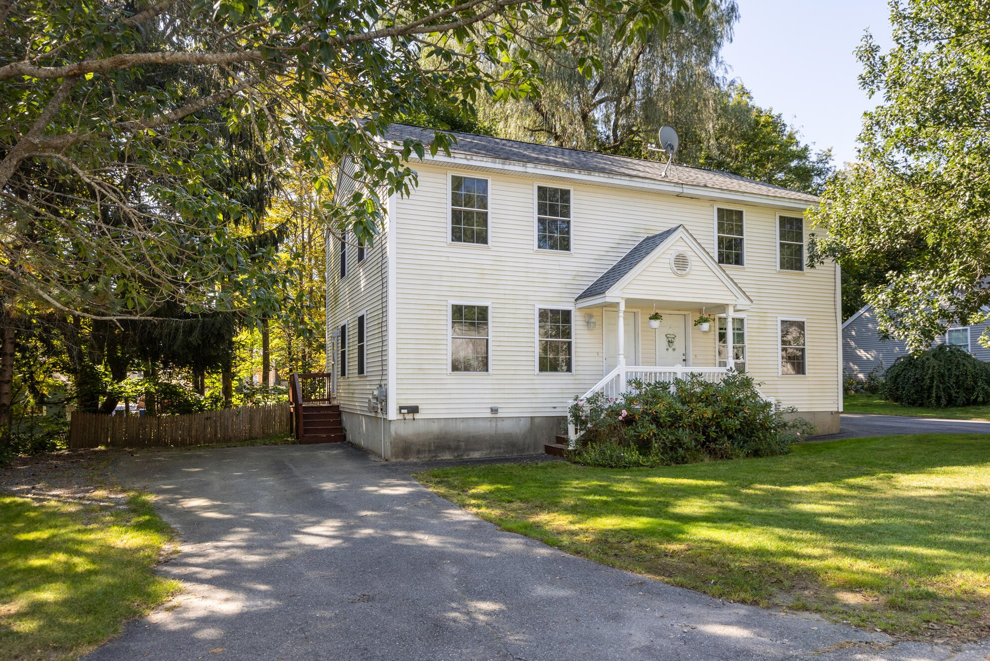 36 Lyman St, Westbrook, ME 04092 exterior