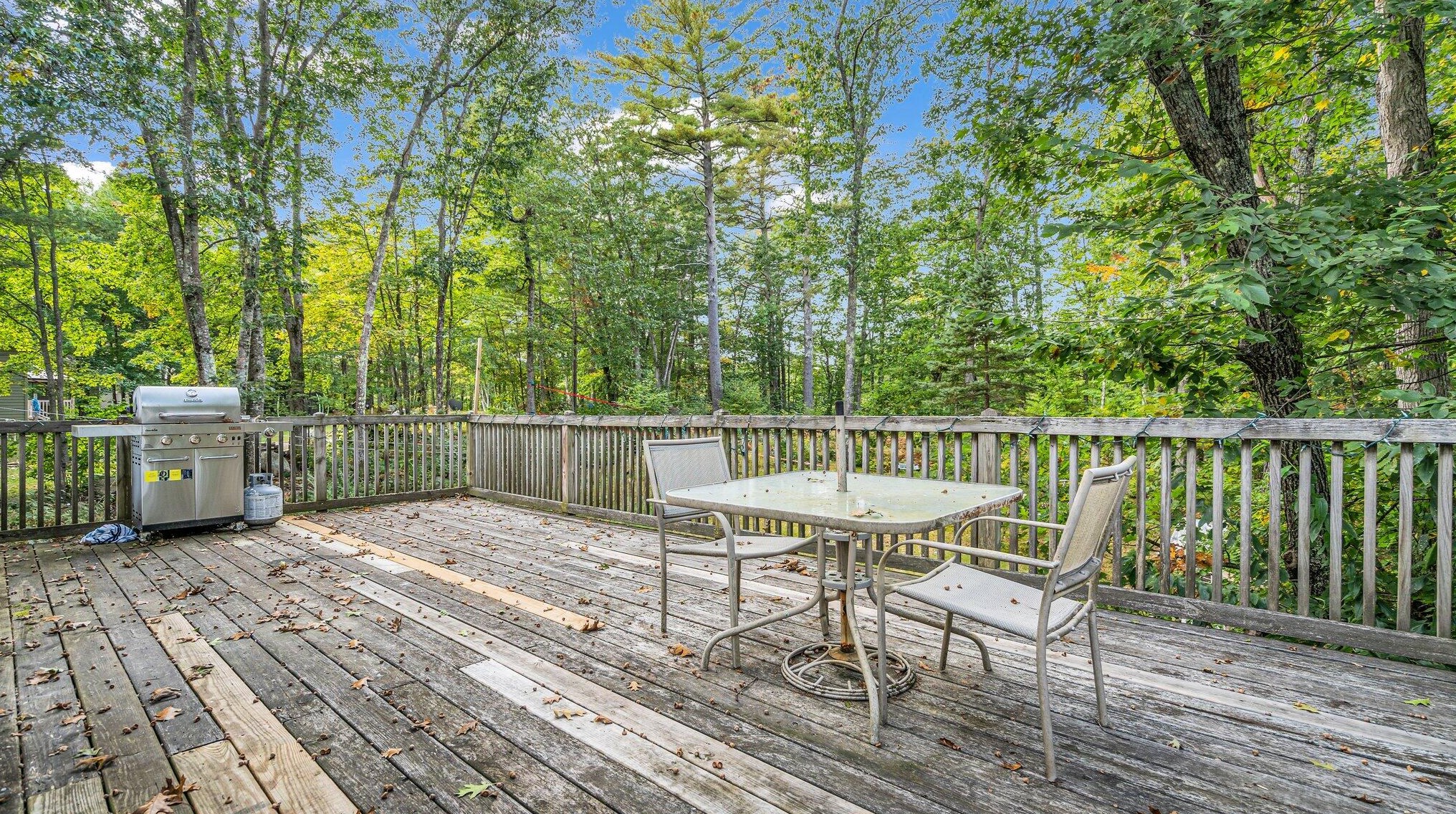 35 Collinwood Cir, Windham ME  04062-5158 exterior