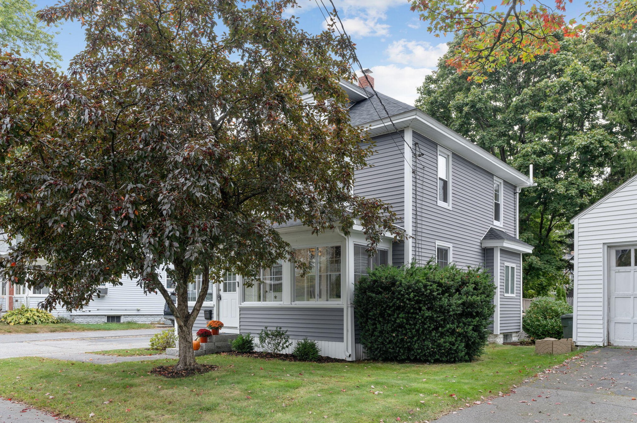 51 Thirlmere Ave, Portland, ME 04106 exterior