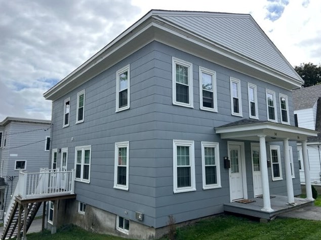 56 3rd St, Bangor, ME 04401-6107