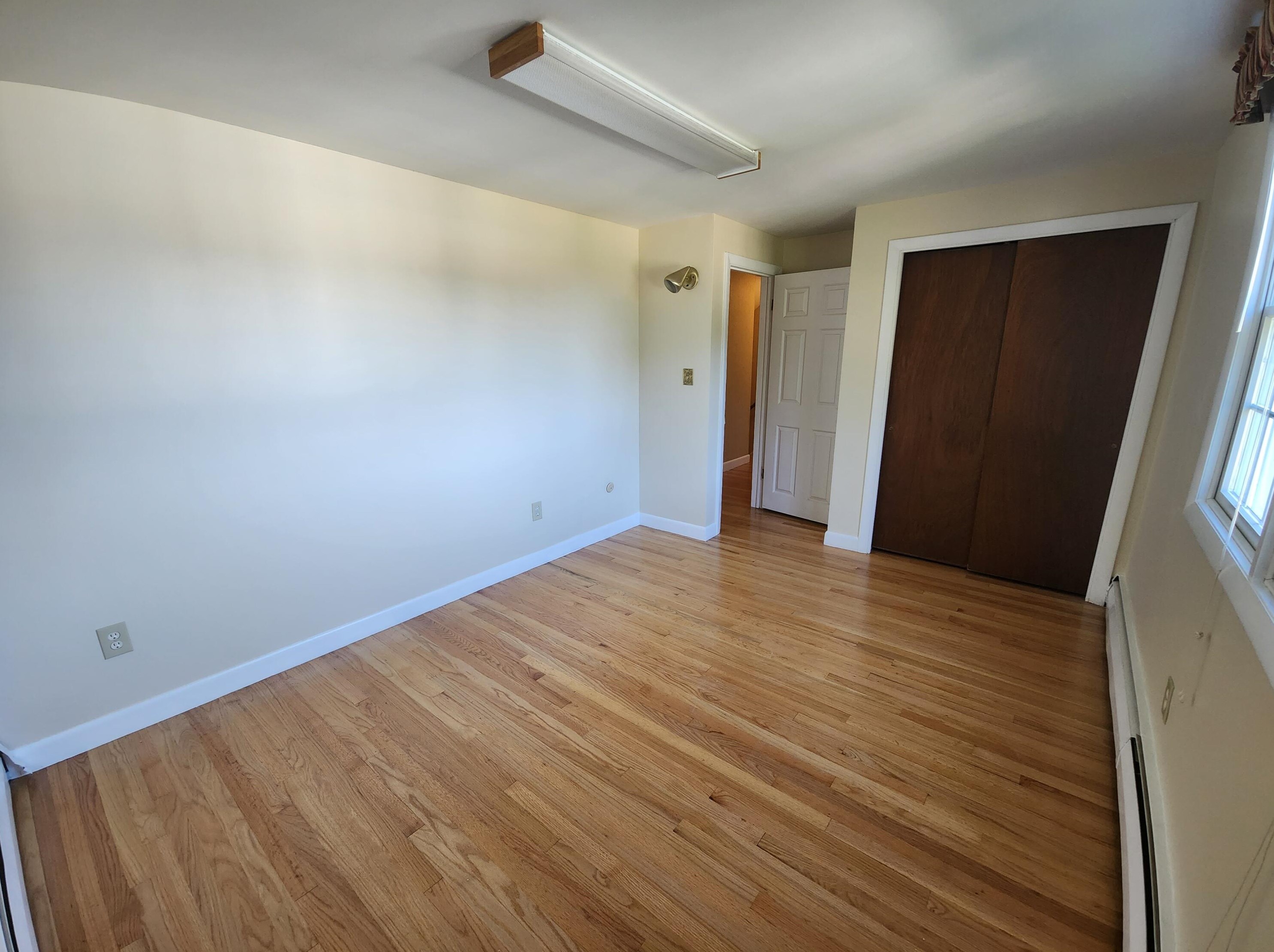 84 Abby Ln, Portland ME 04103-2270 exterior