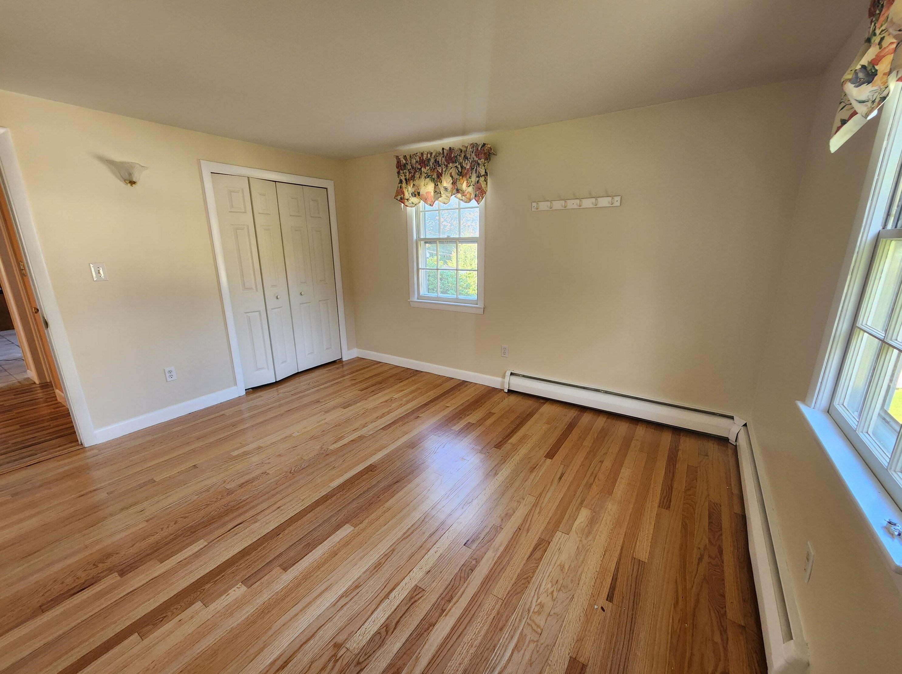 84 Abby Ln, Portland ME 04103-2270 exterior