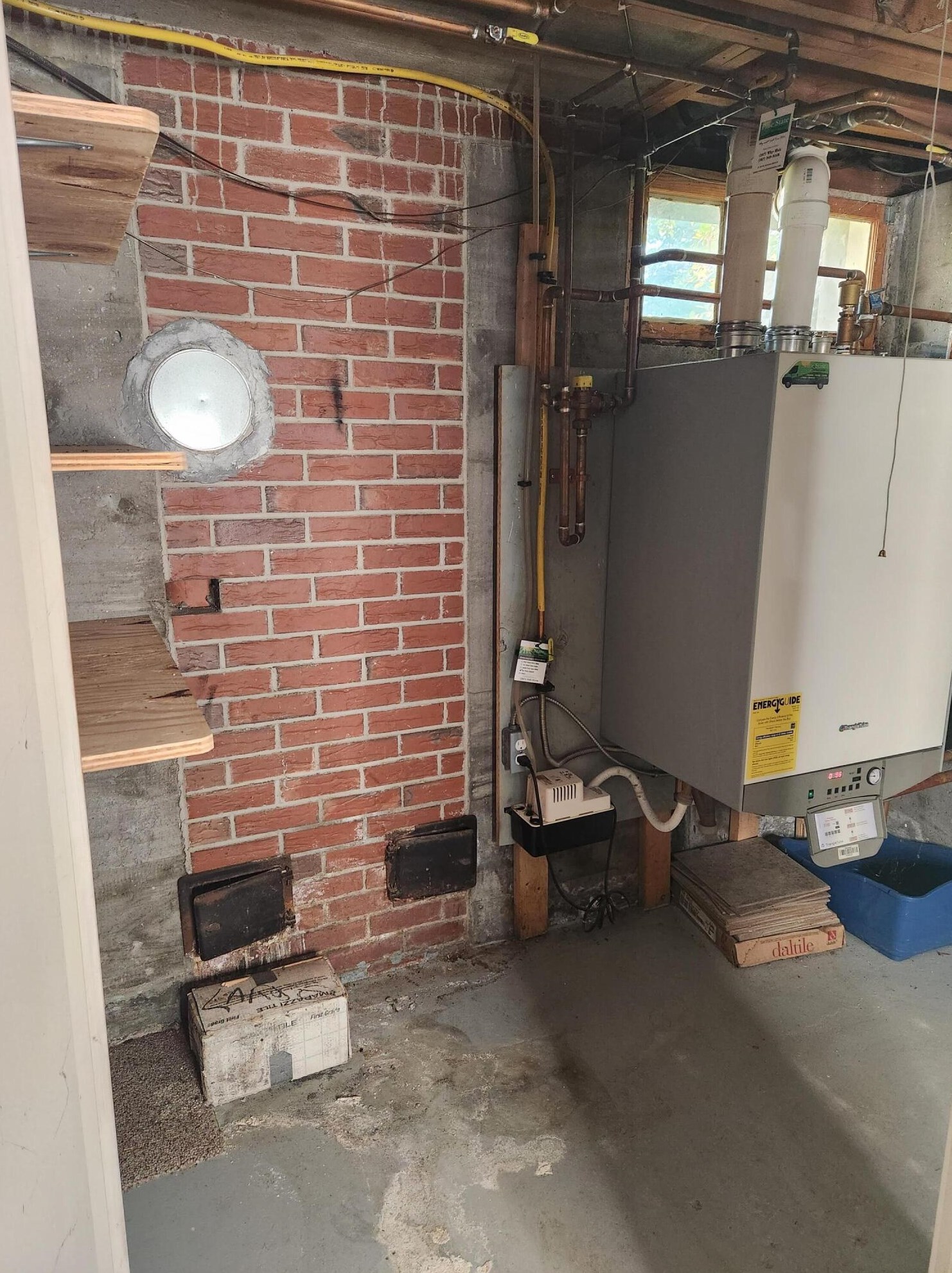 84 Abby Ln, Portland ME 04103-2270 exterior