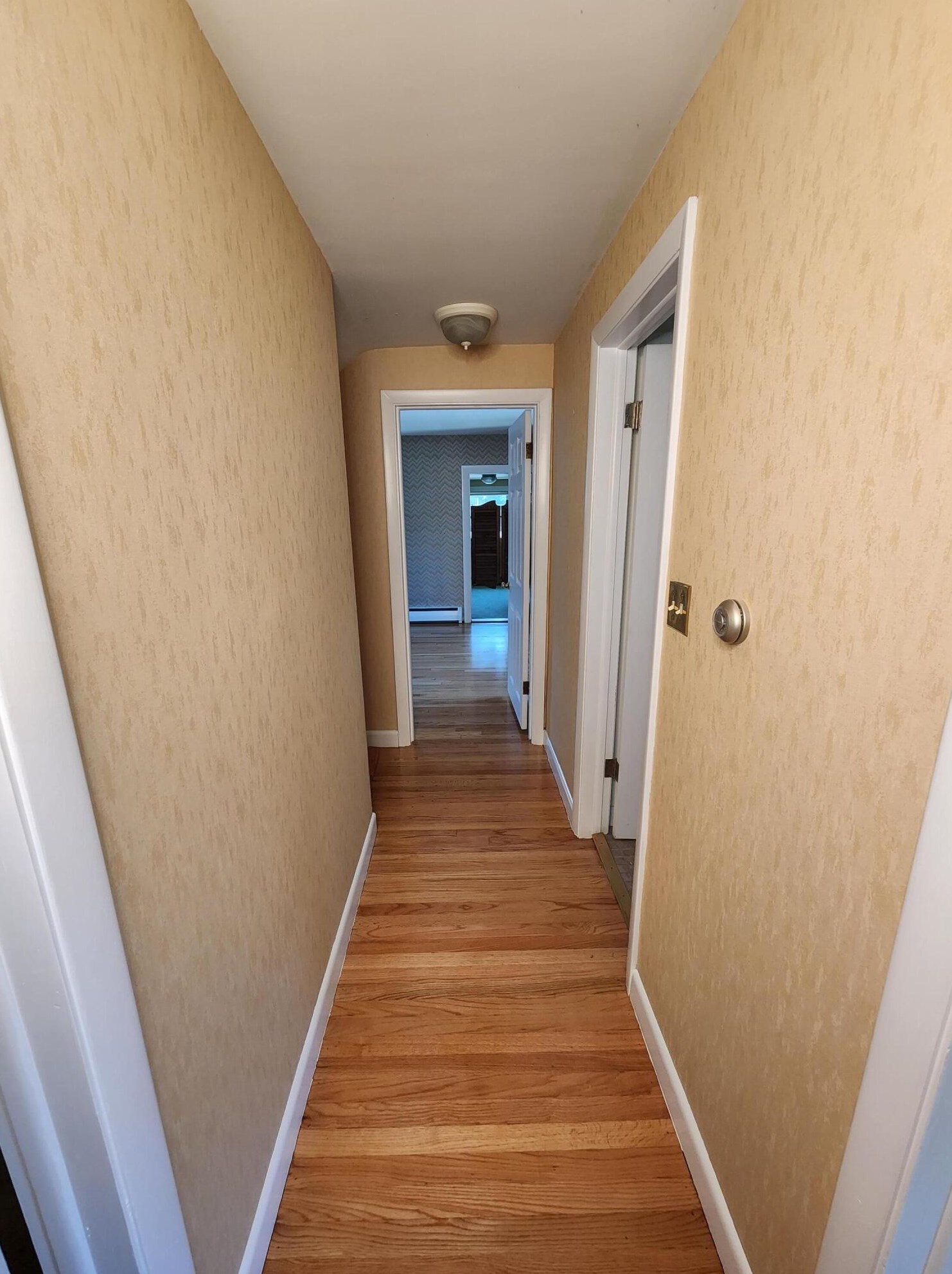 84 Abby Ln, Portland ME 04103-2270 exterior