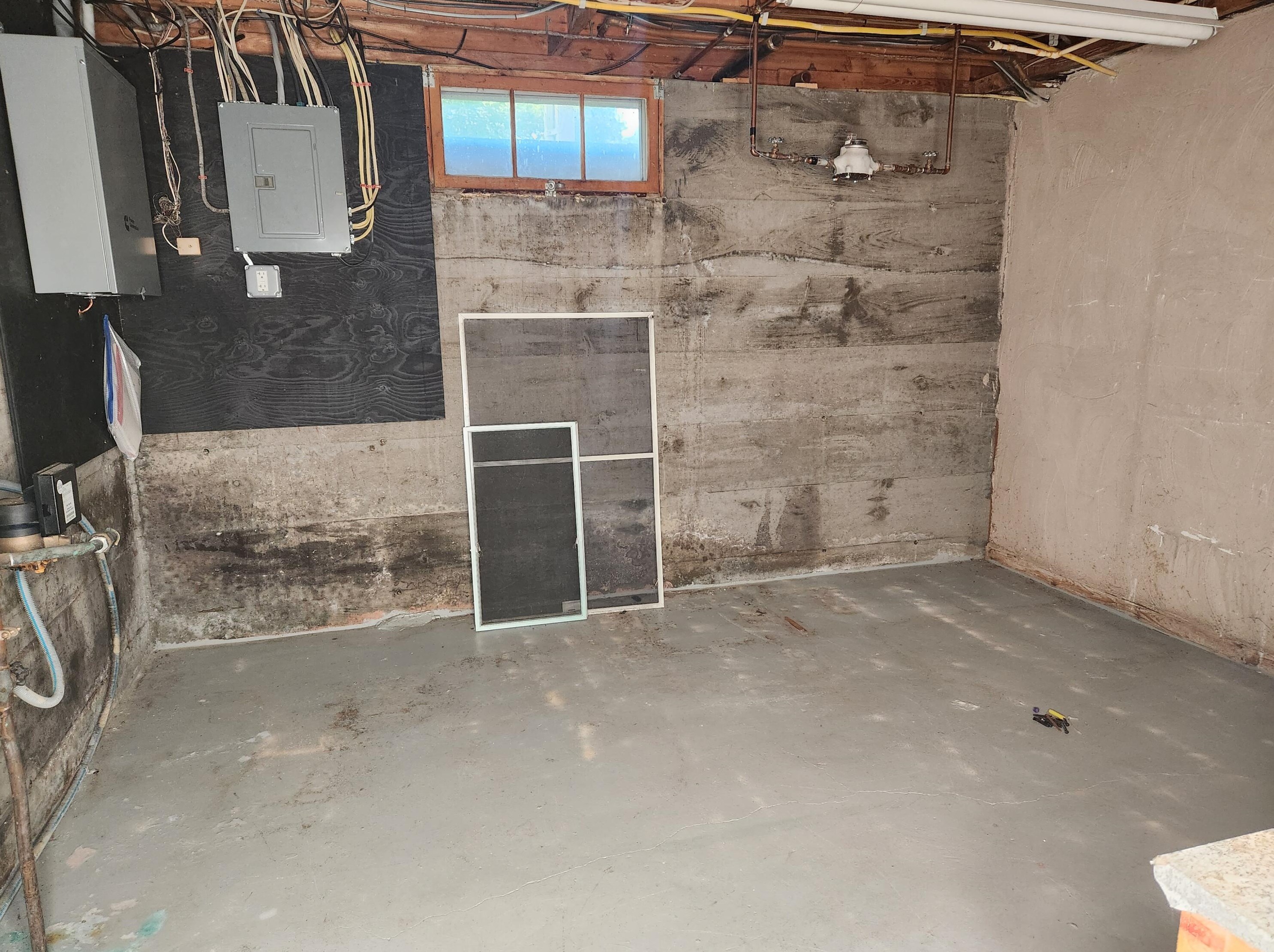 84 Abby Ln, Portland ME 04103-2270 exterior