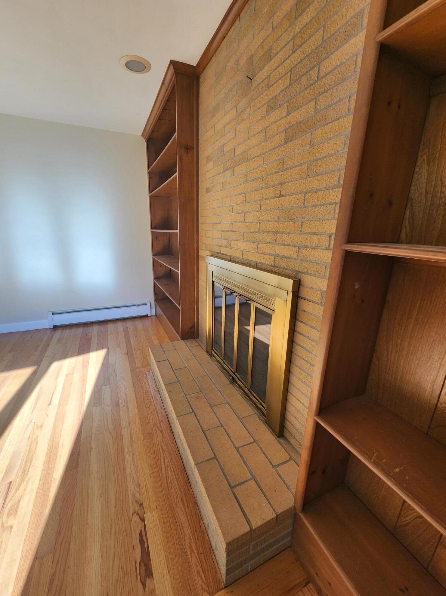 84 Abby Ln, Portland ME 04103-2270 exterior