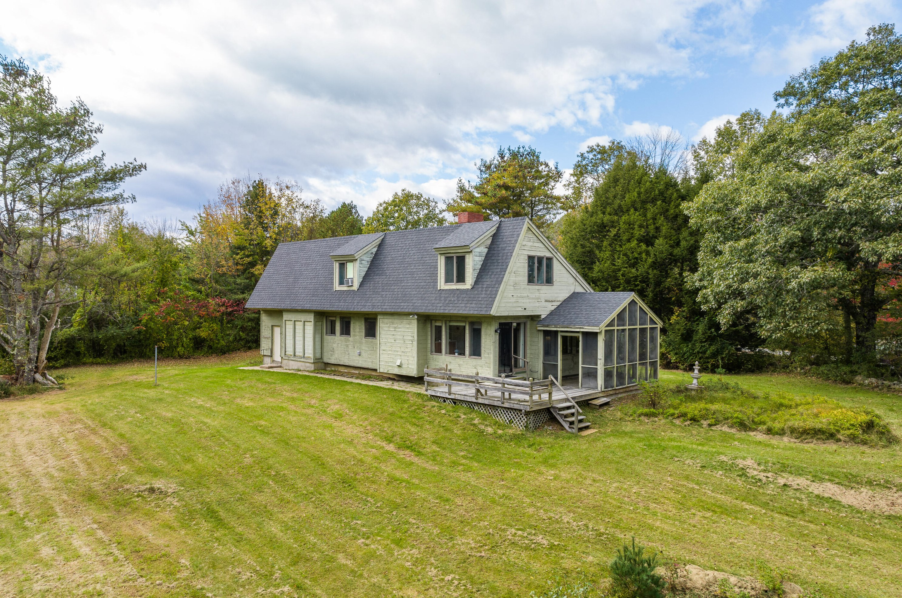 136 Common Rd, Dresden, ME 04342