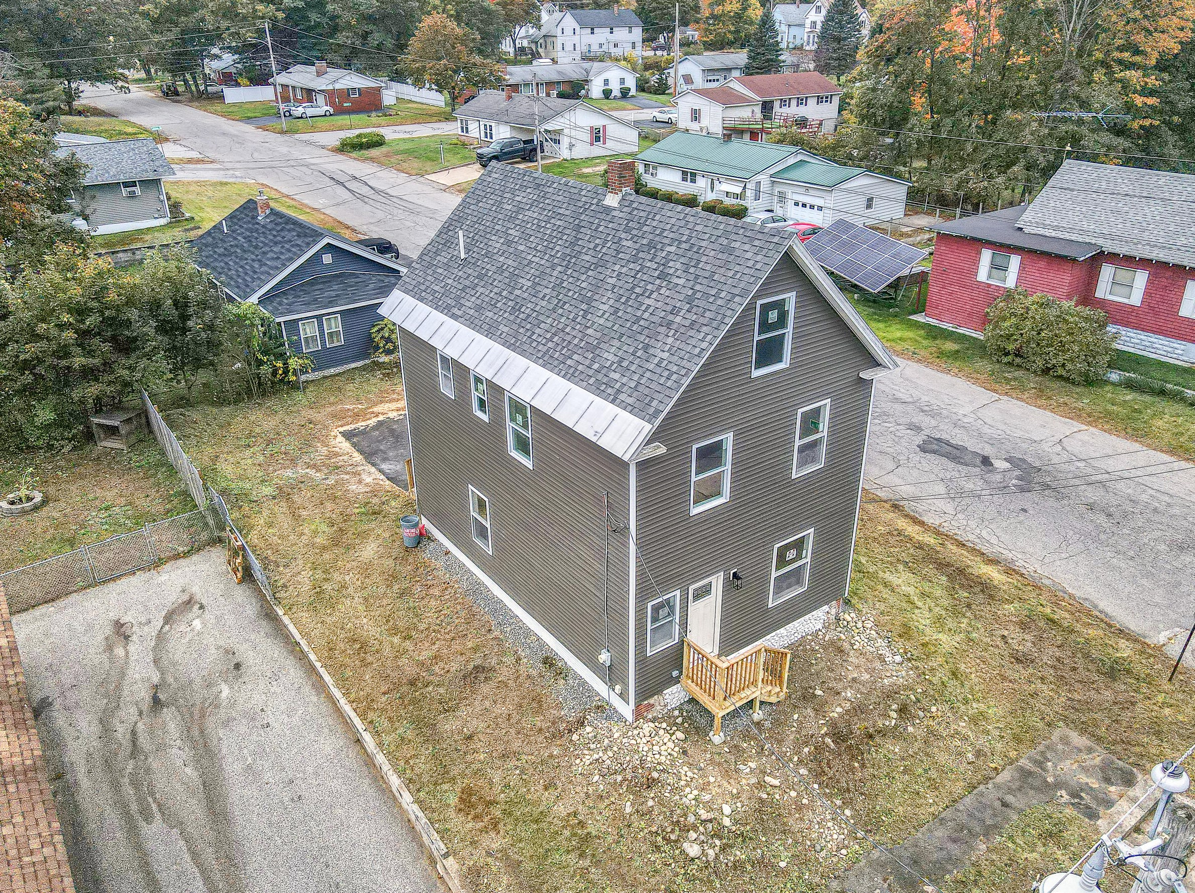 101 School St, Sanford, ME 04073 exterior