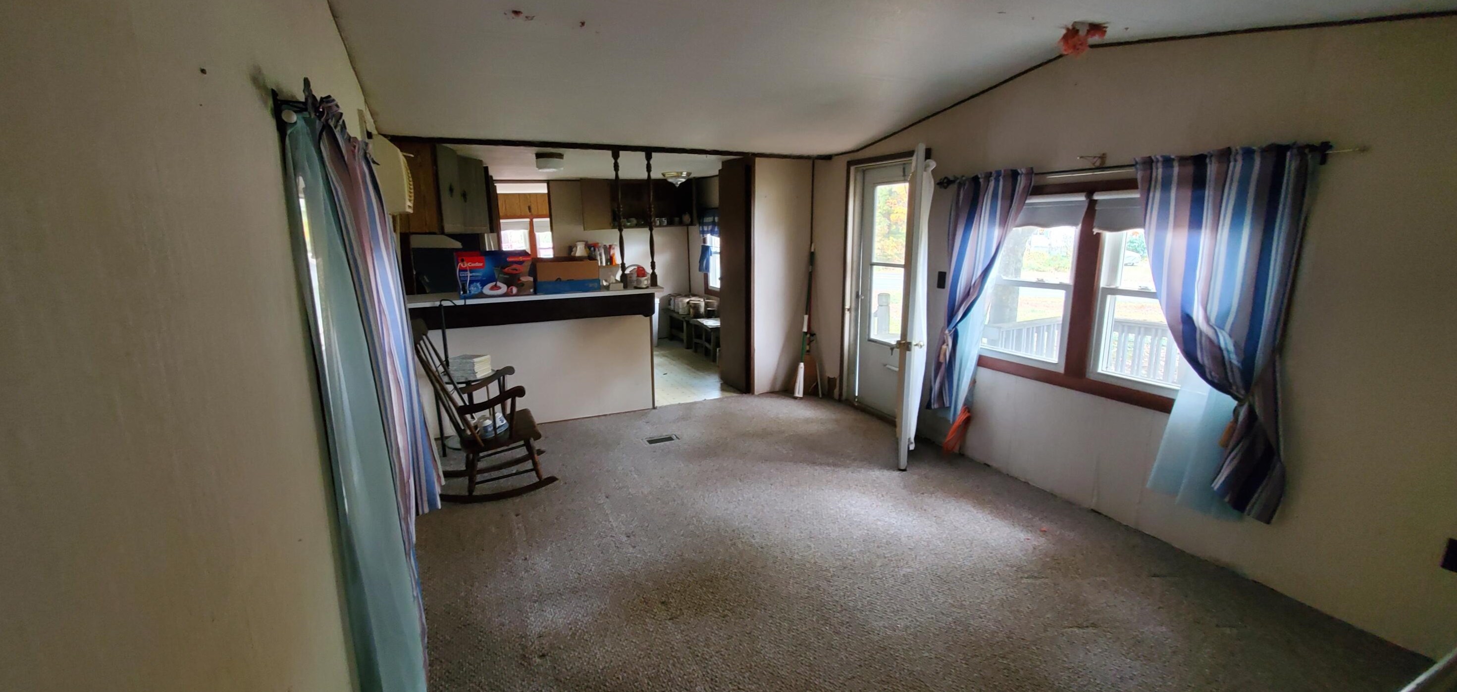 203 Main St, Bradley, ME 04411
