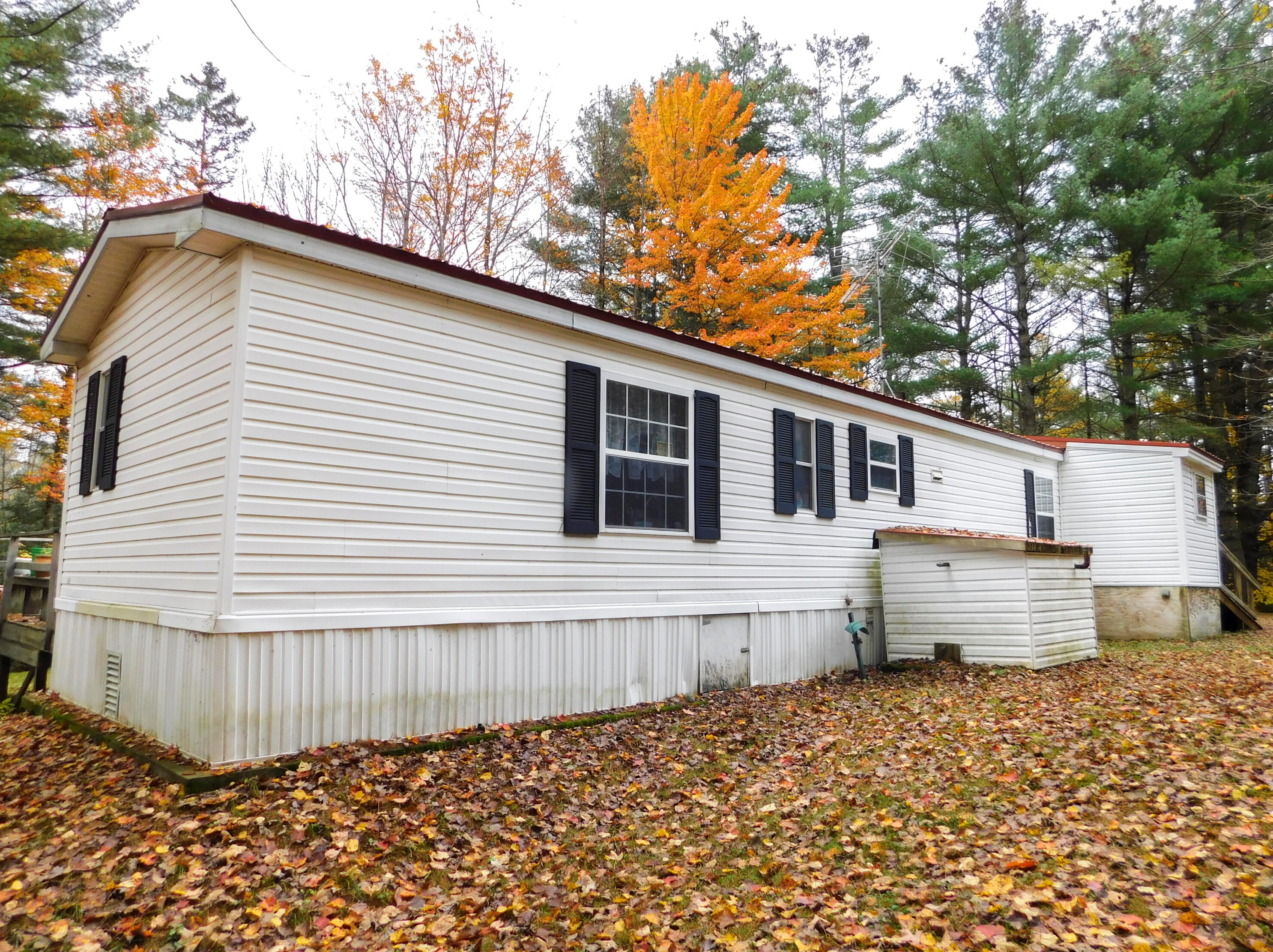 226 Wellington Rd, Mayfield Township, ME 04942 exterior