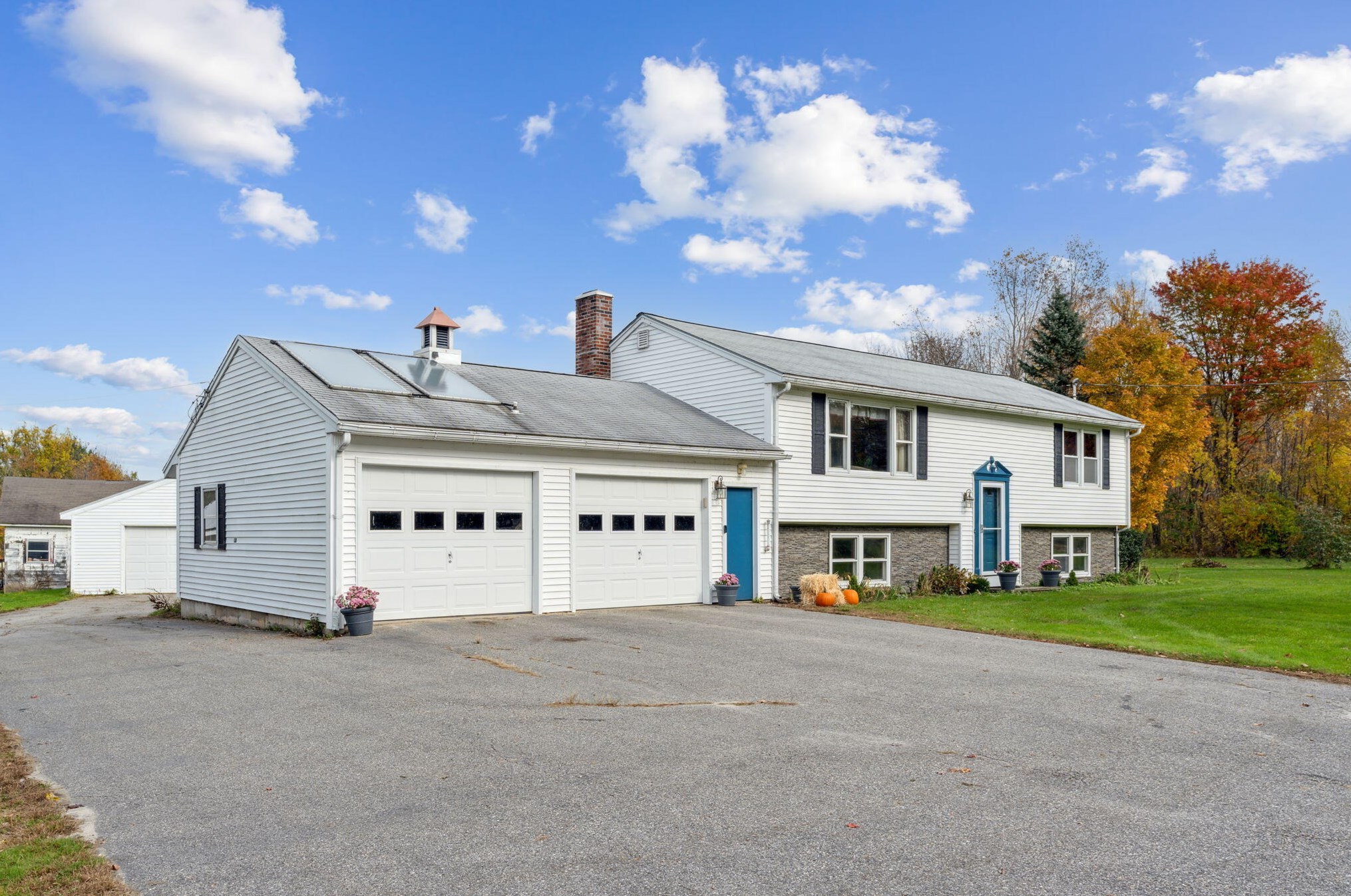 414 Megquier Hill Rd, Poland, ME 04274