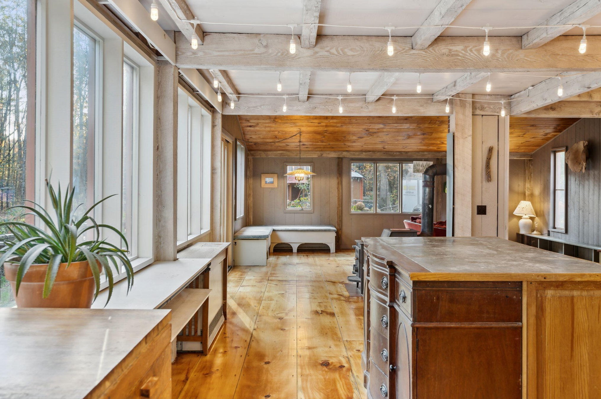 334 Runaround Pond Rd, Durham, ME 04222