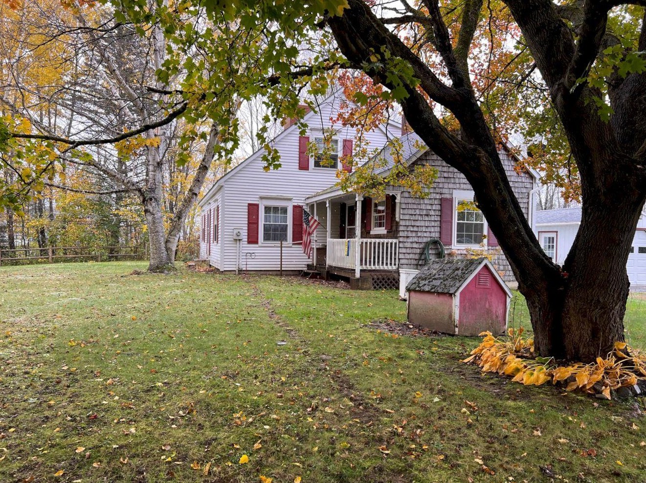 214 Dudley Corner Rd, Skowhegan, ME 04976 exterior