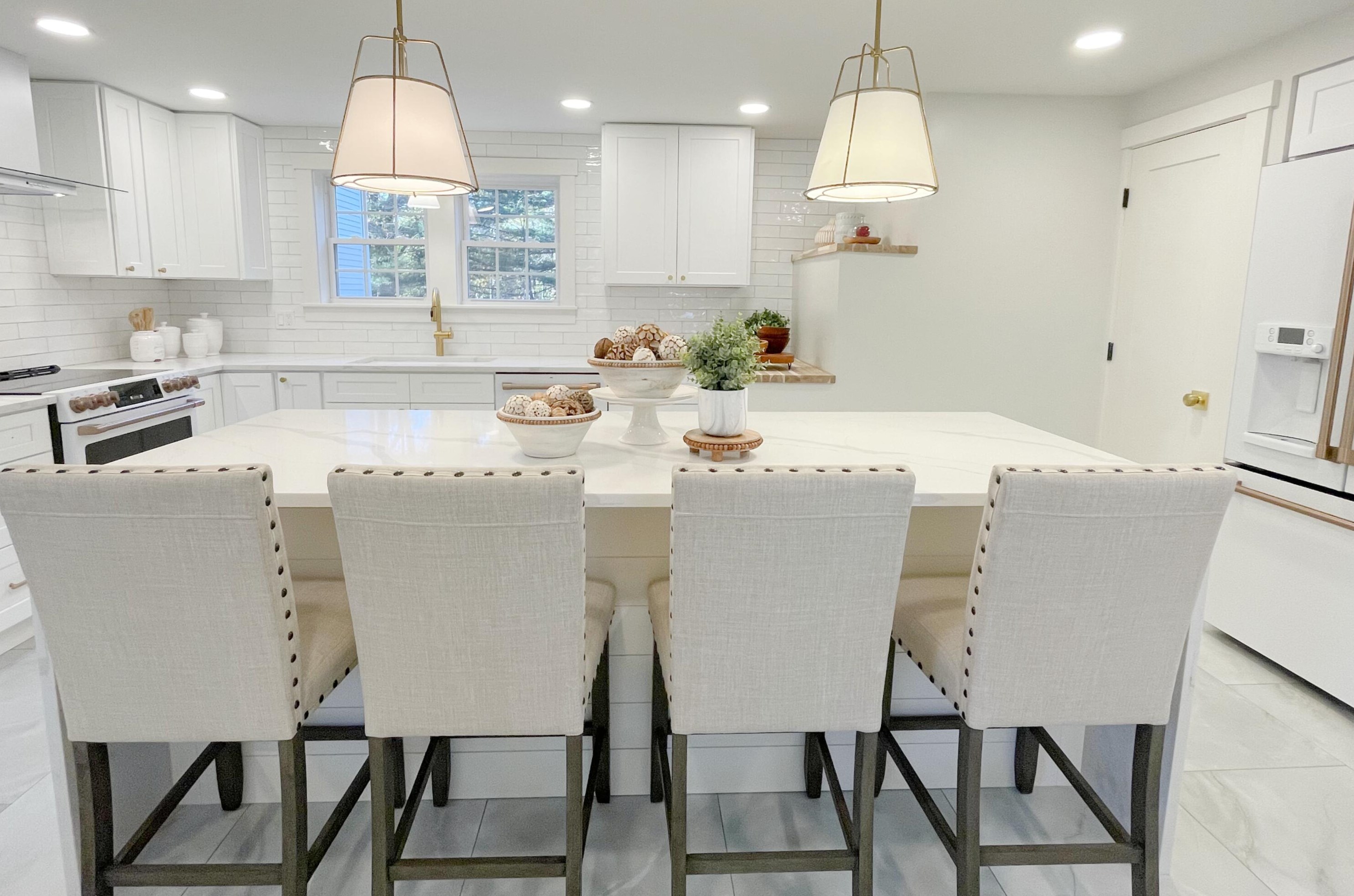 259 Falmouth Rd, Portland ME  04105-2064 exterior