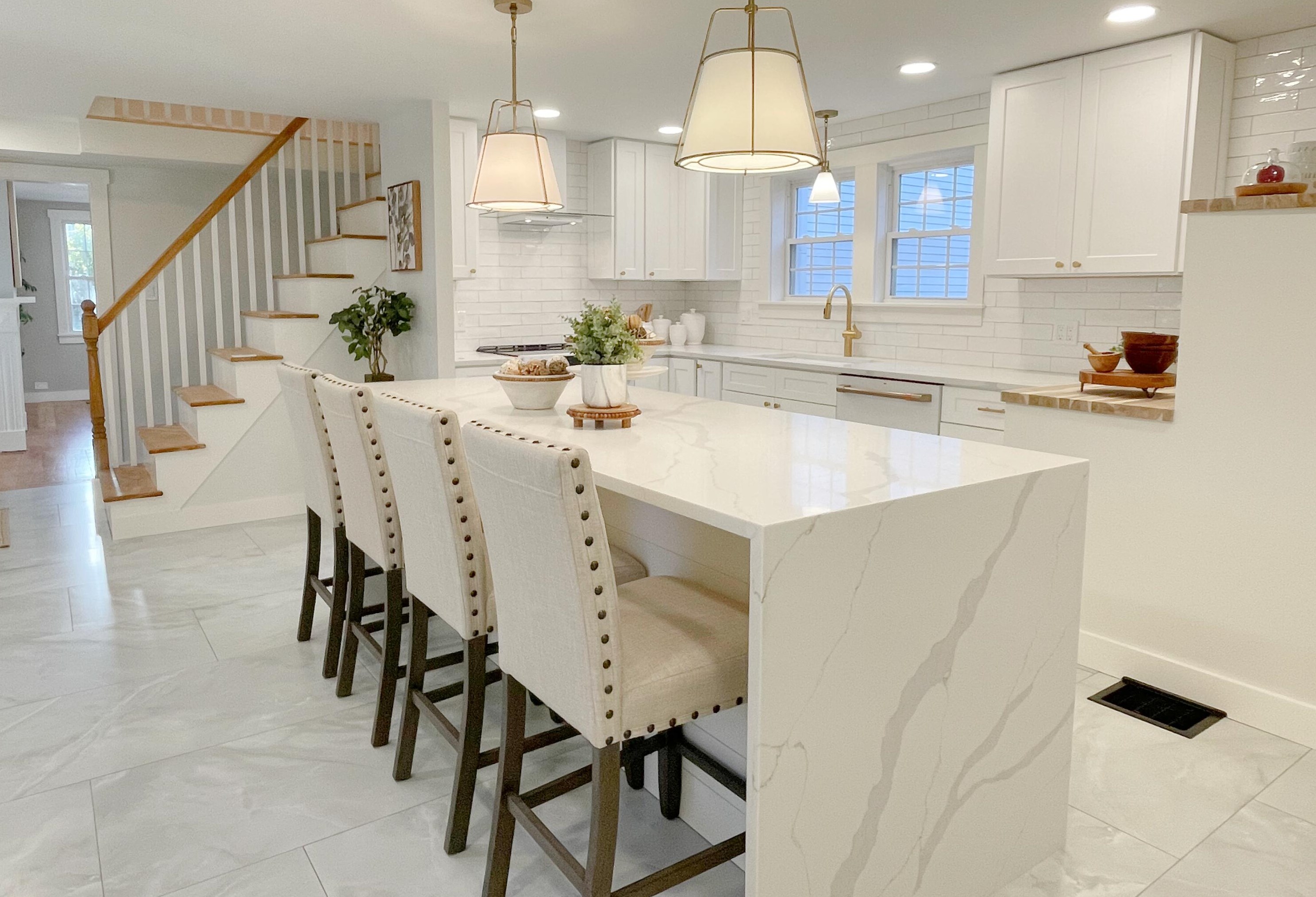 259 Falmouth Rd, Portland ME  04105-2064 exterior