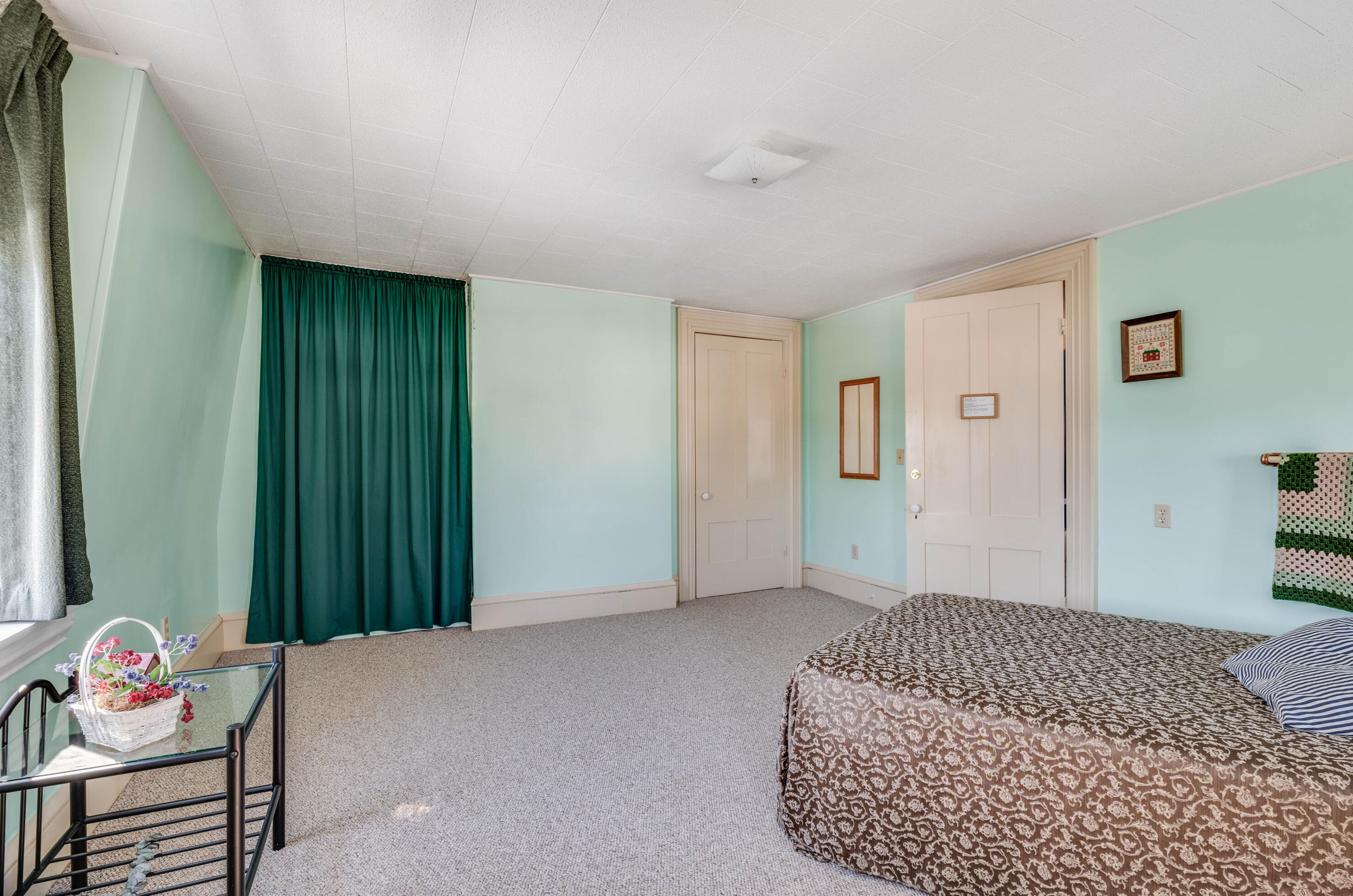 79 Pleasant St, Sebec ME  04426-1239 exterior