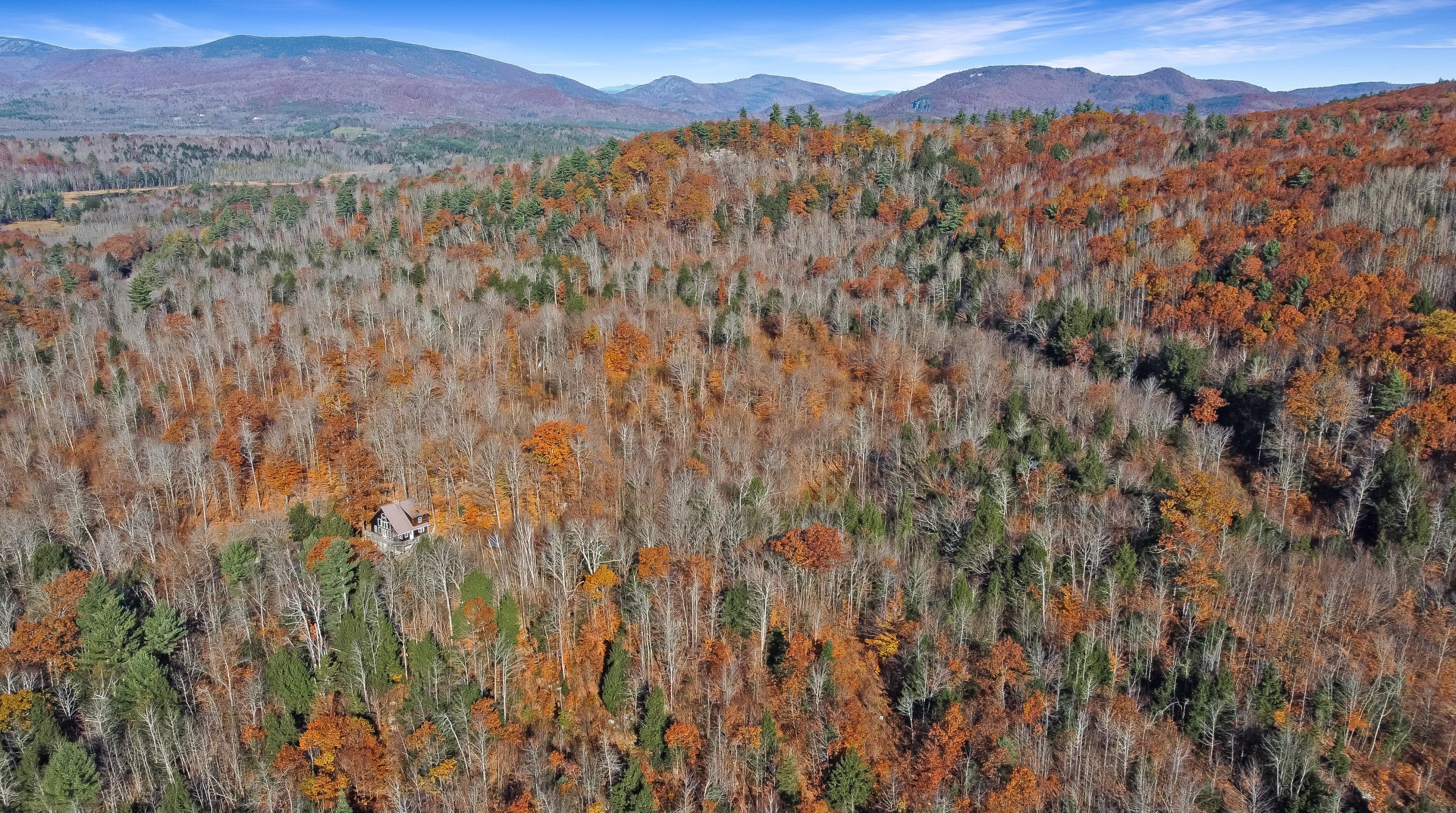 423 Main St, Sumner, ME 04292