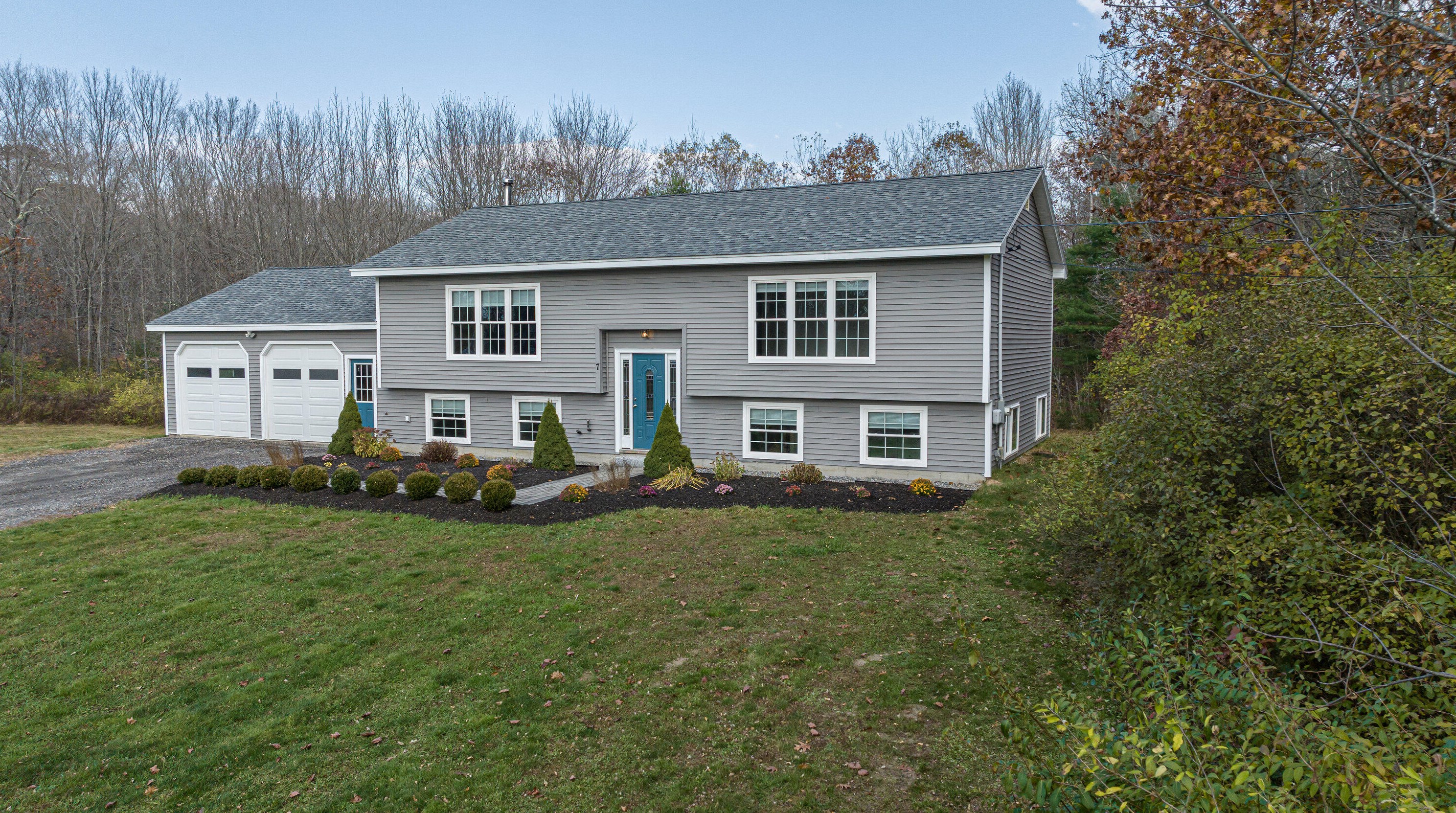 7 Mic Mac Ln, Windham, ME 04082 exterior